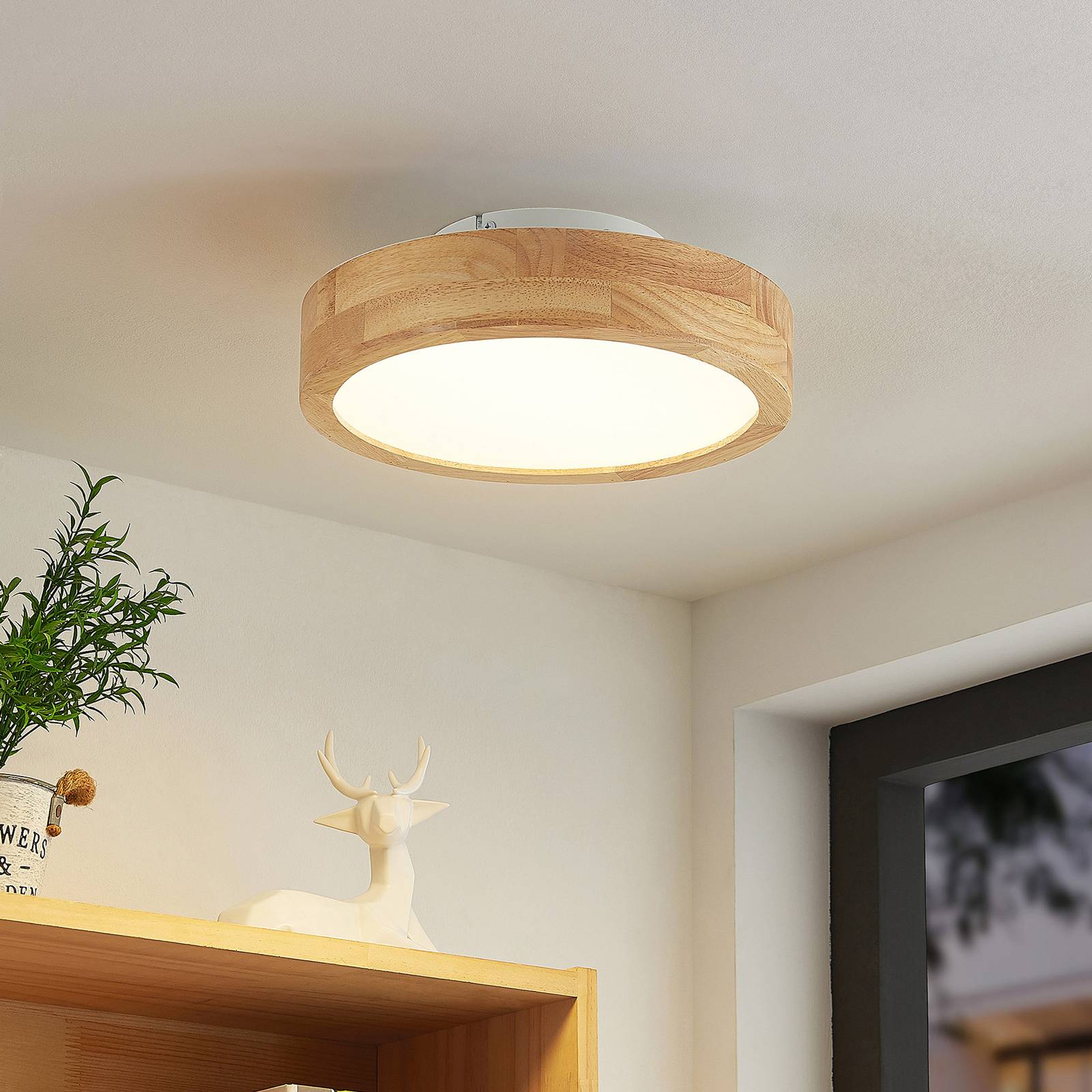 Lindby Lanira LED-Deckenlampe aus Eichenholz, 30cm günstig online kaufen