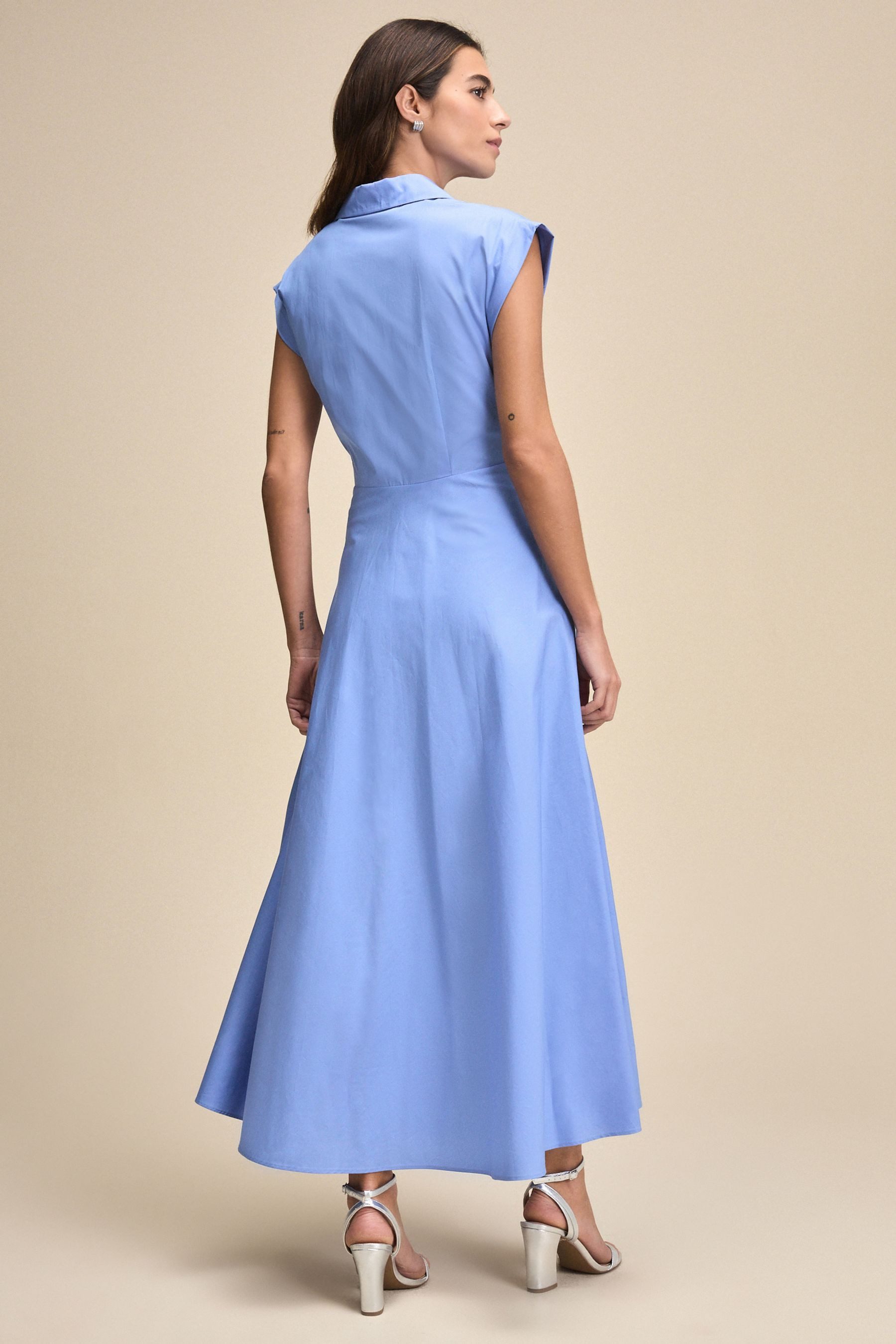 Next Abendkleid Kleid mit Flügelärmeln und günstig online kaufen