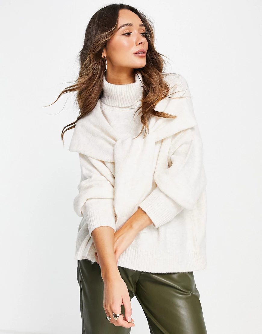 NA-KD – Pullover mit Knoten vorne in Weiß günstig online kaufen
