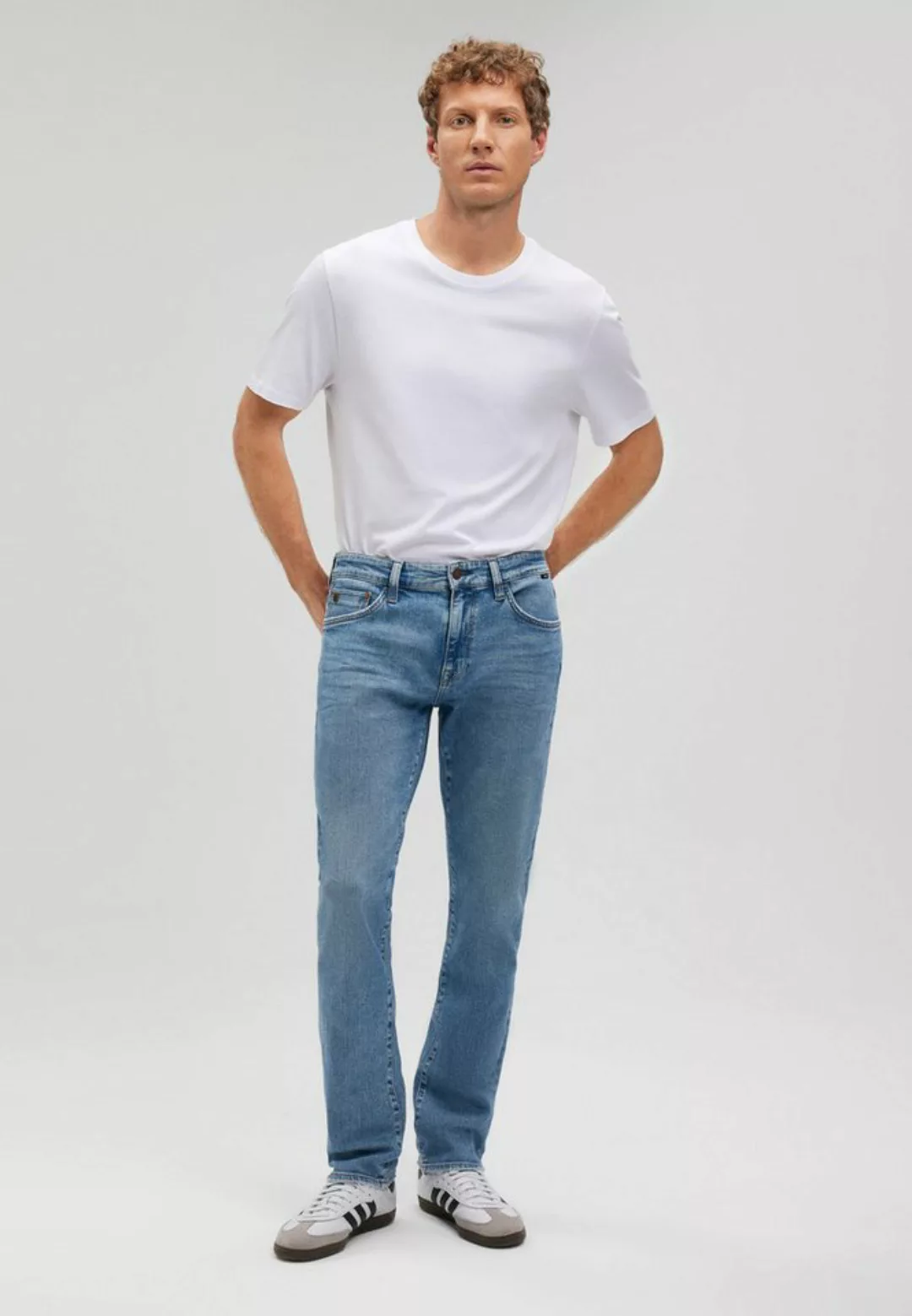 Mavi Straight-Jeans "MARCUS", Slim Straight Jeans günstig online kaufen