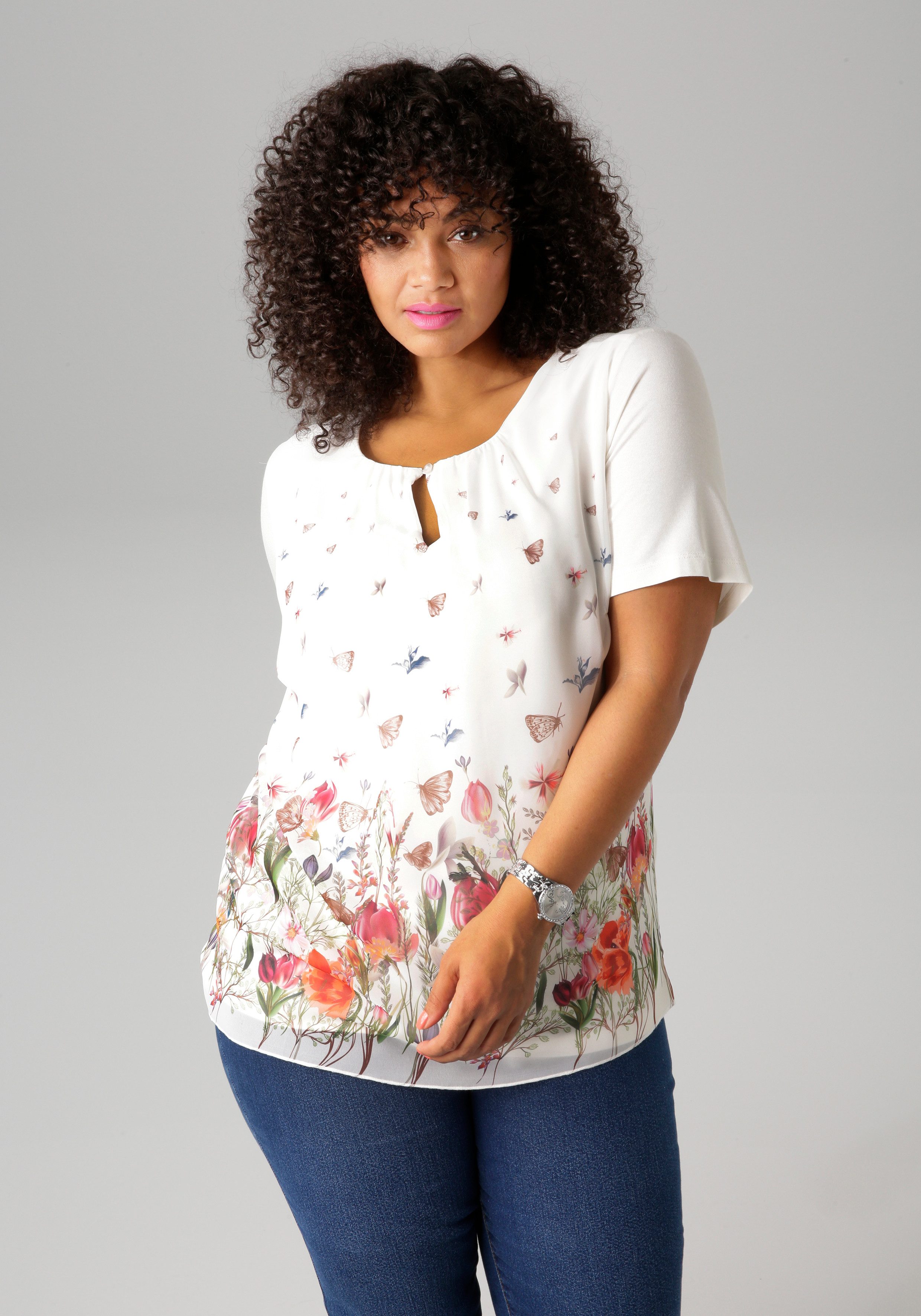 Aniston PLUS Shirtbluse, mit farbenfroher Blumenwiese bedruckt günstig online kaufen