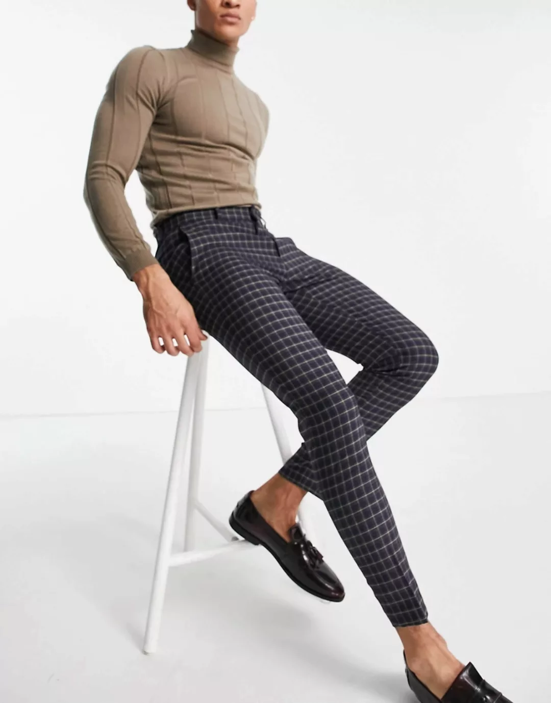 ASOS DESIGN – Elegante, mikrokarierte Hose mit sehr engem Schnitt-Marinebla günstig online kaufen