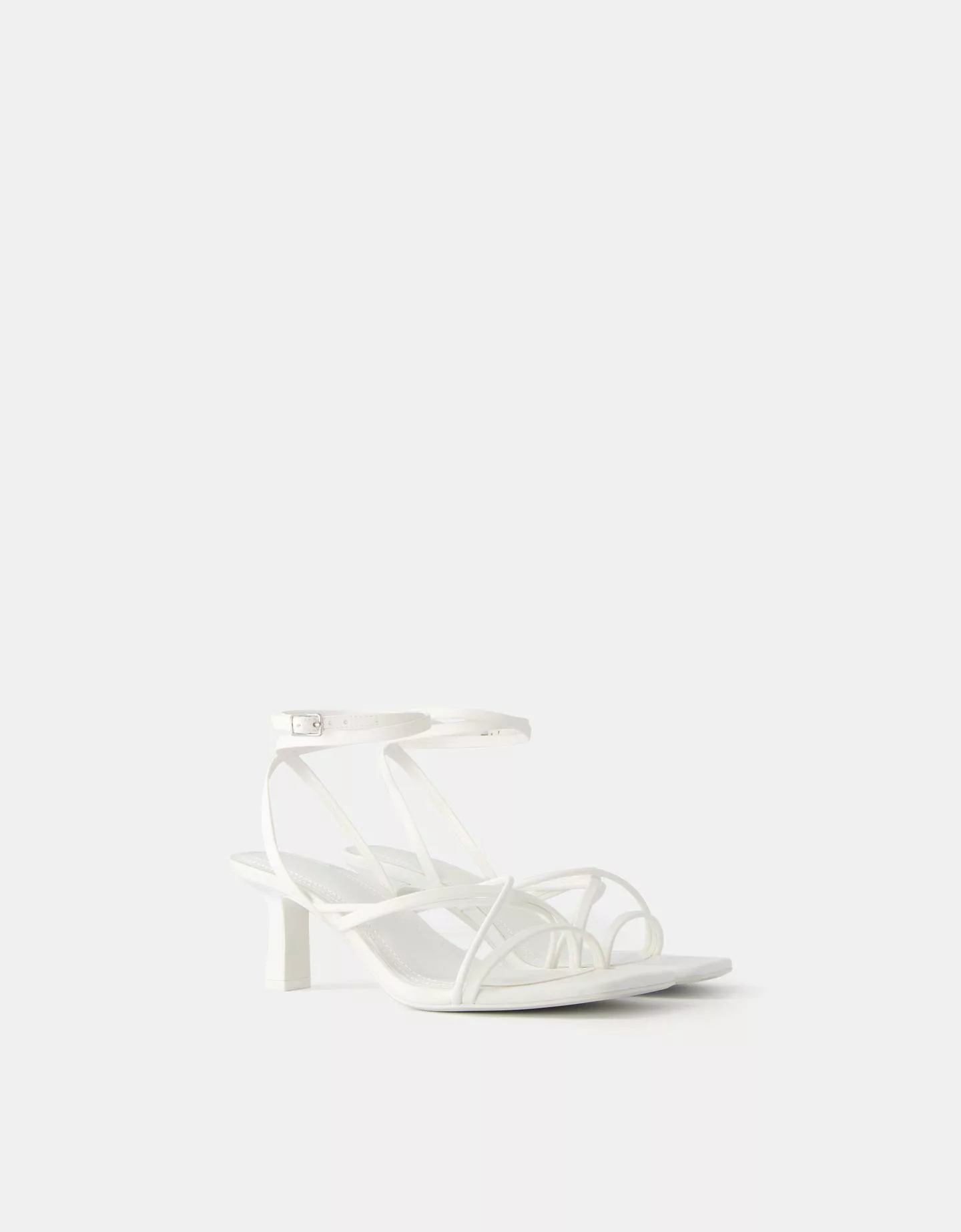 Bershka Absatzsandalen Mit Kitten-Heels Und Knöchelriemchen Damen 38 Weiss günstig online kaufen