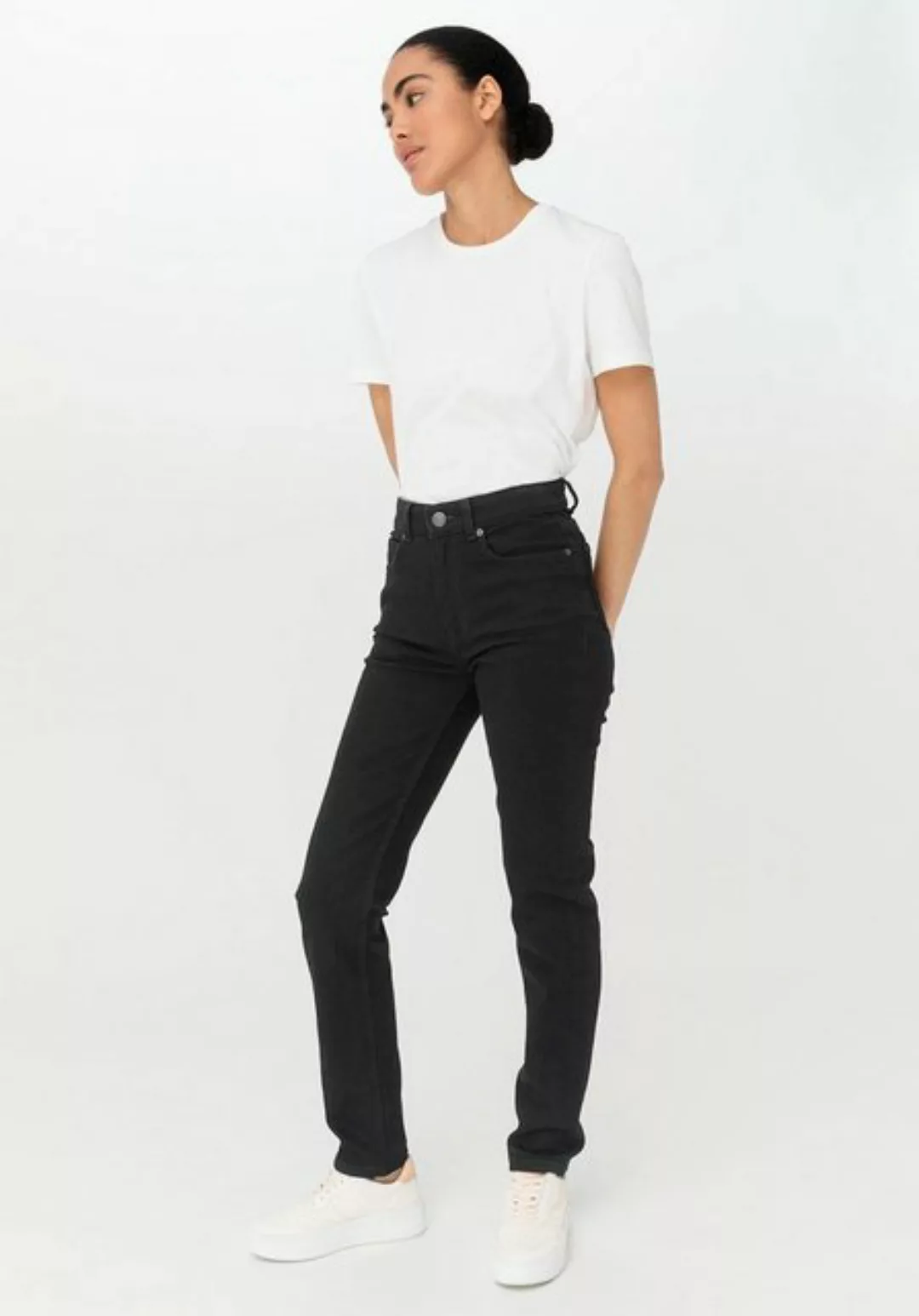 Hessnatur 5-Pocket-Jeans Linn High Rise Slim aus COREVA™ Bio-Denim (1-tlg) günstig online kaufen