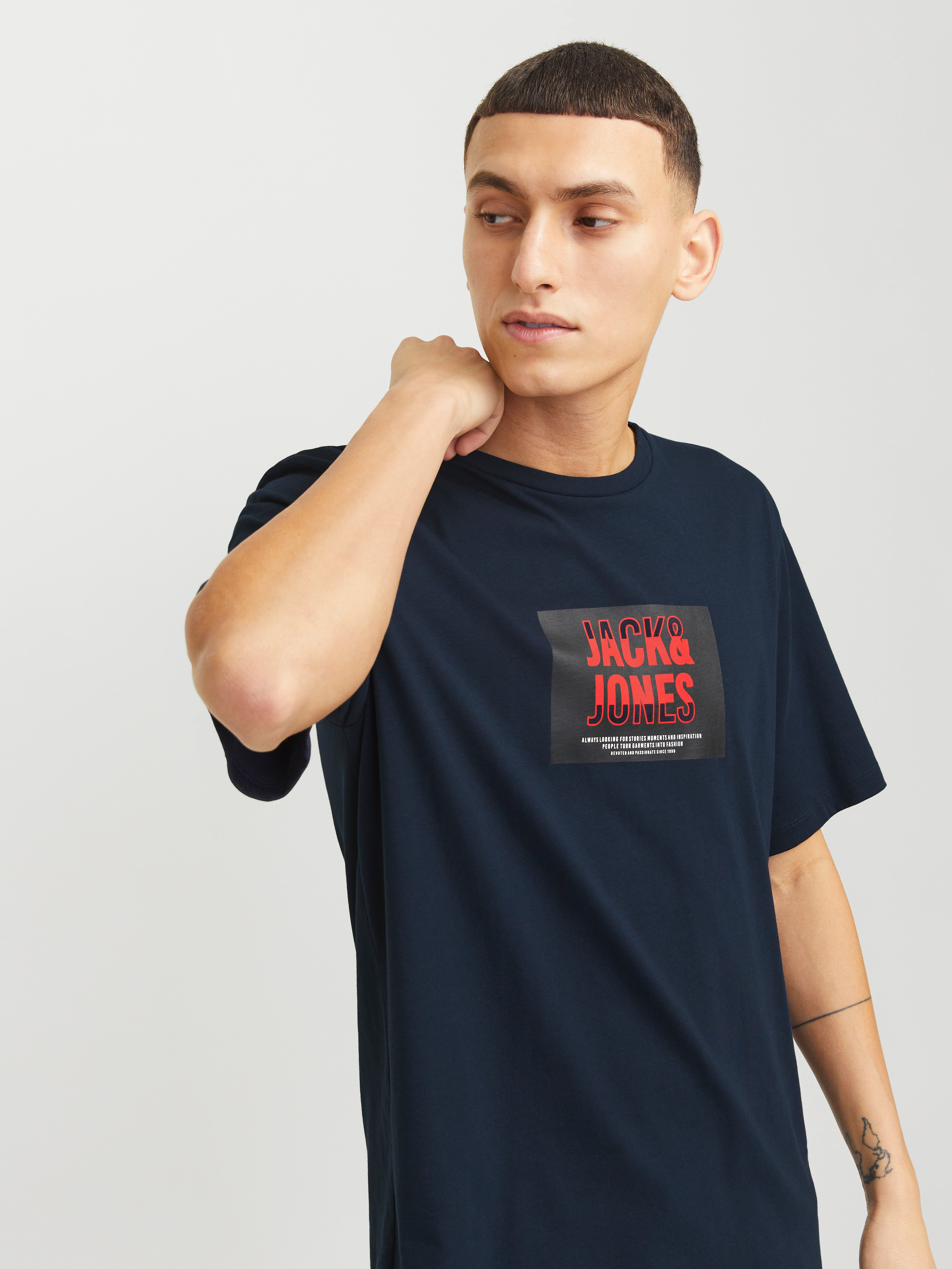 Jack & Jones Print-Shirt "JJHUDSON – Print-Shirt mit Rundhals und Loose Fit günstig online kaufen