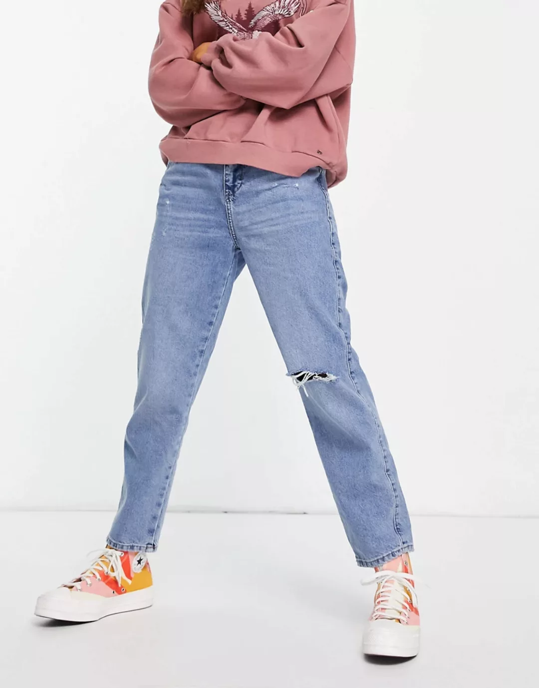 New Look – Boyfriend-Jeans im Stil der 00er in Hellblau mit niedrigem Bund günstig online kaufen