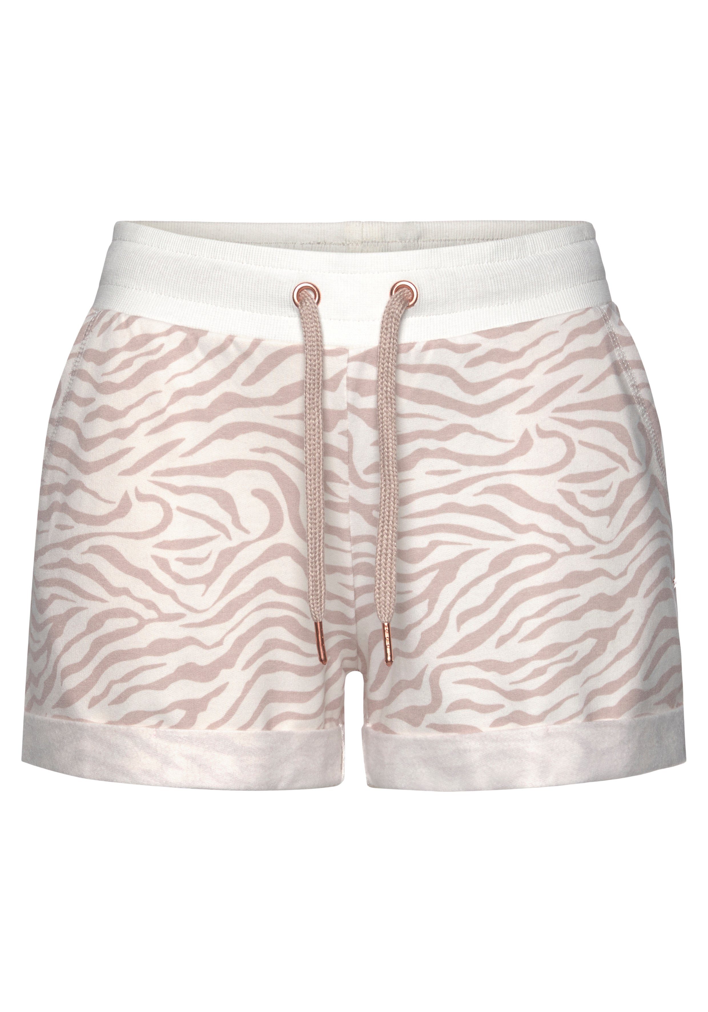 LASCANA Shorts, mit Rippbündchen und Umschlagsaum, Loungewear günstig online kaufen