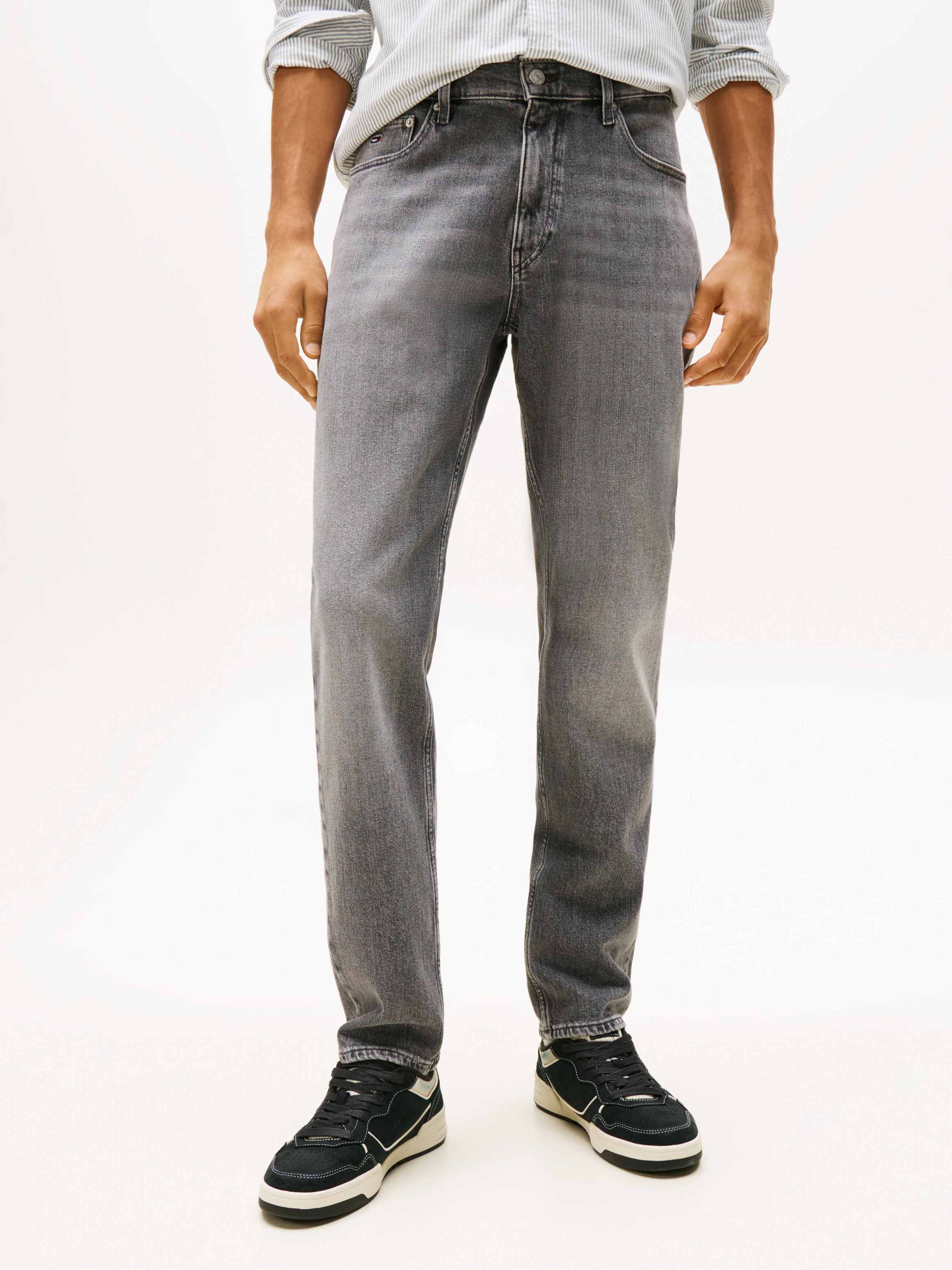Tommy Jeans Slim-fit-Jeans "Ryan Regular Slim Straight", Slim‑Straight‑Jean günstig online kaufen