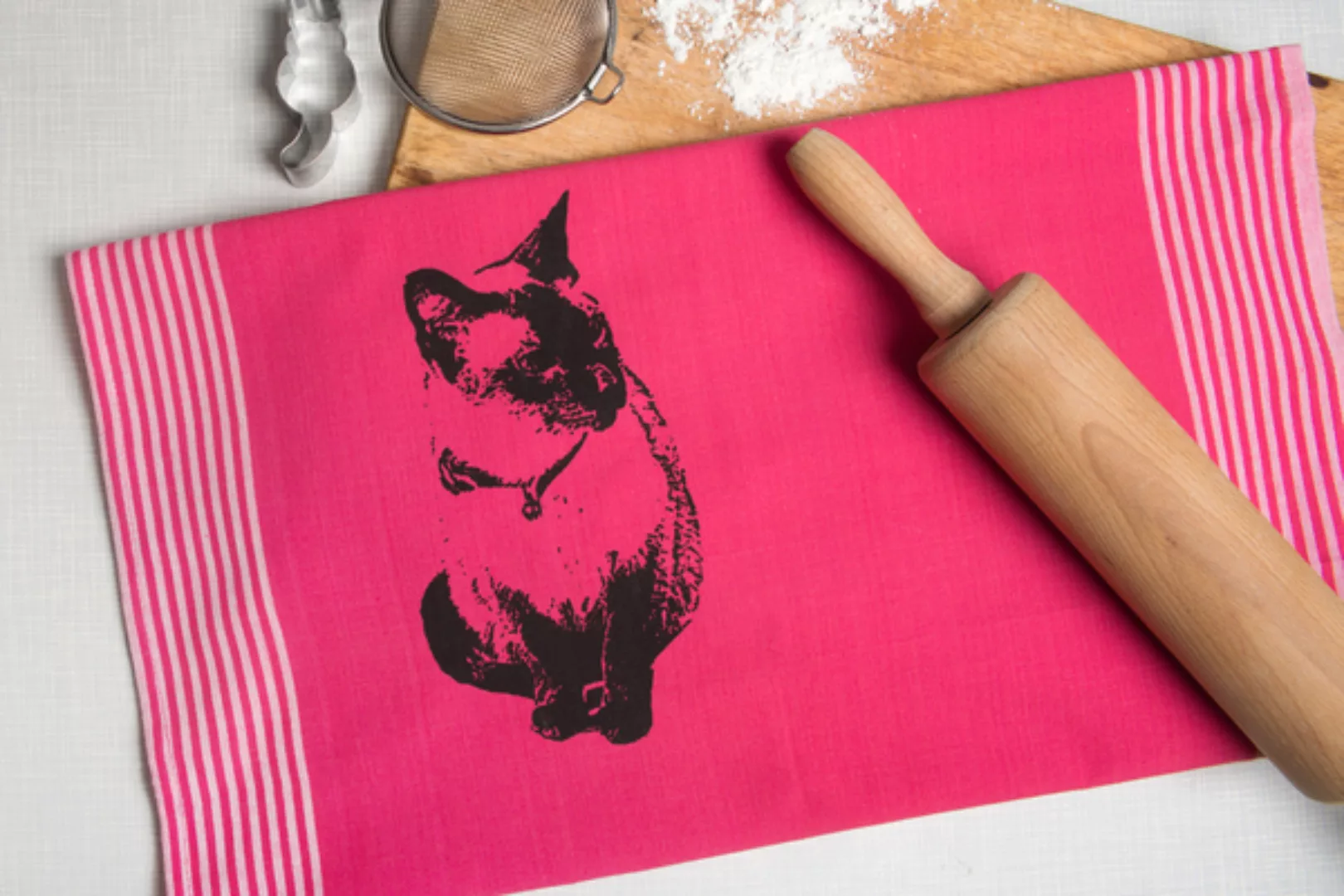Bio & Fair-trade-geschirrtuch "Sweet Cat" Himbeer günstig online kaufen