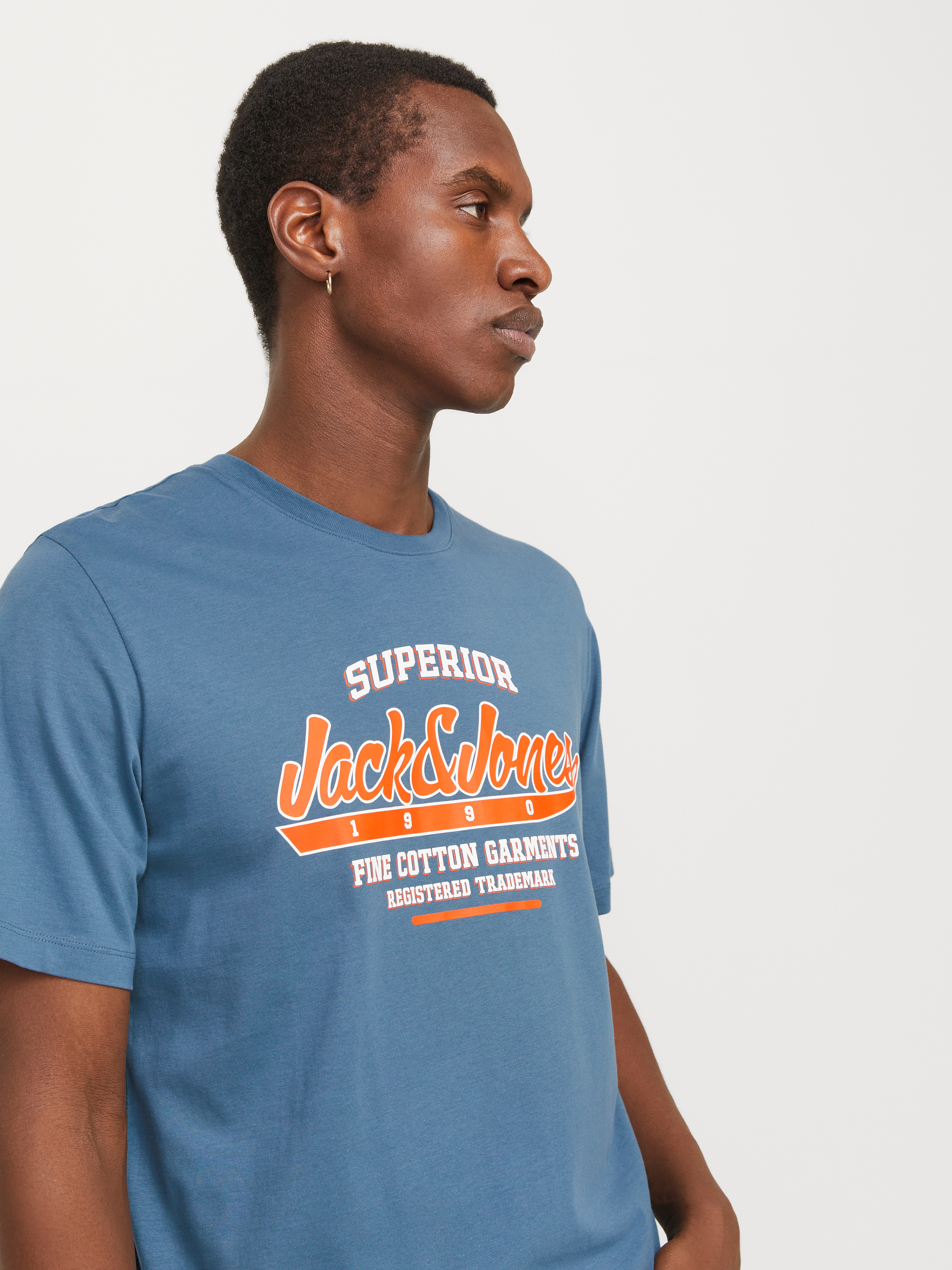 Jack & Jones Rundhalsshirt "JJELOGO TEE SS O-NECK 2 COL SS25 SN", mit Logo günstig online kaufen