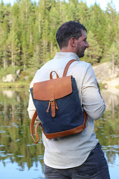 Lässiger Rucksack Noida Aus Canvas & Mattem Ökoleder günstig online kaufen