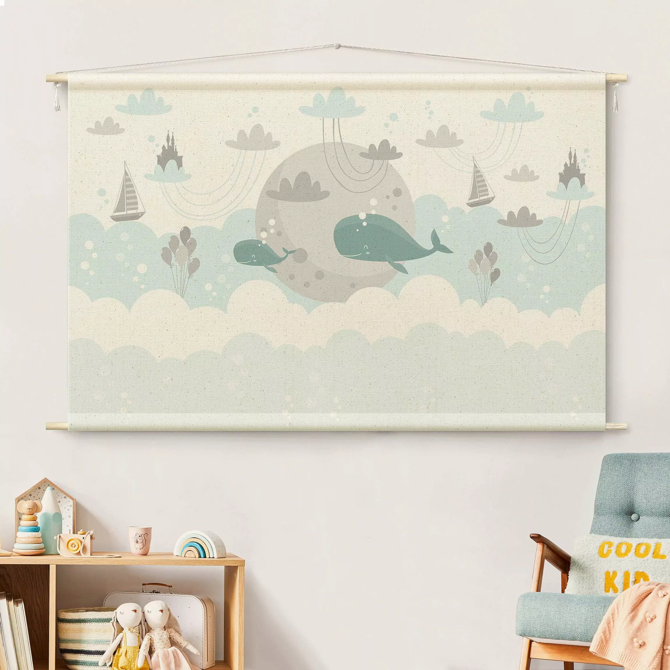 Wandteppich Wolken mit Wal und Schloss günstig online kaufen