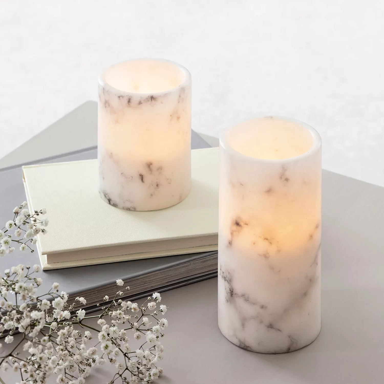 2er Set LED Marmor Stumpenkerzen günstig online kaufen