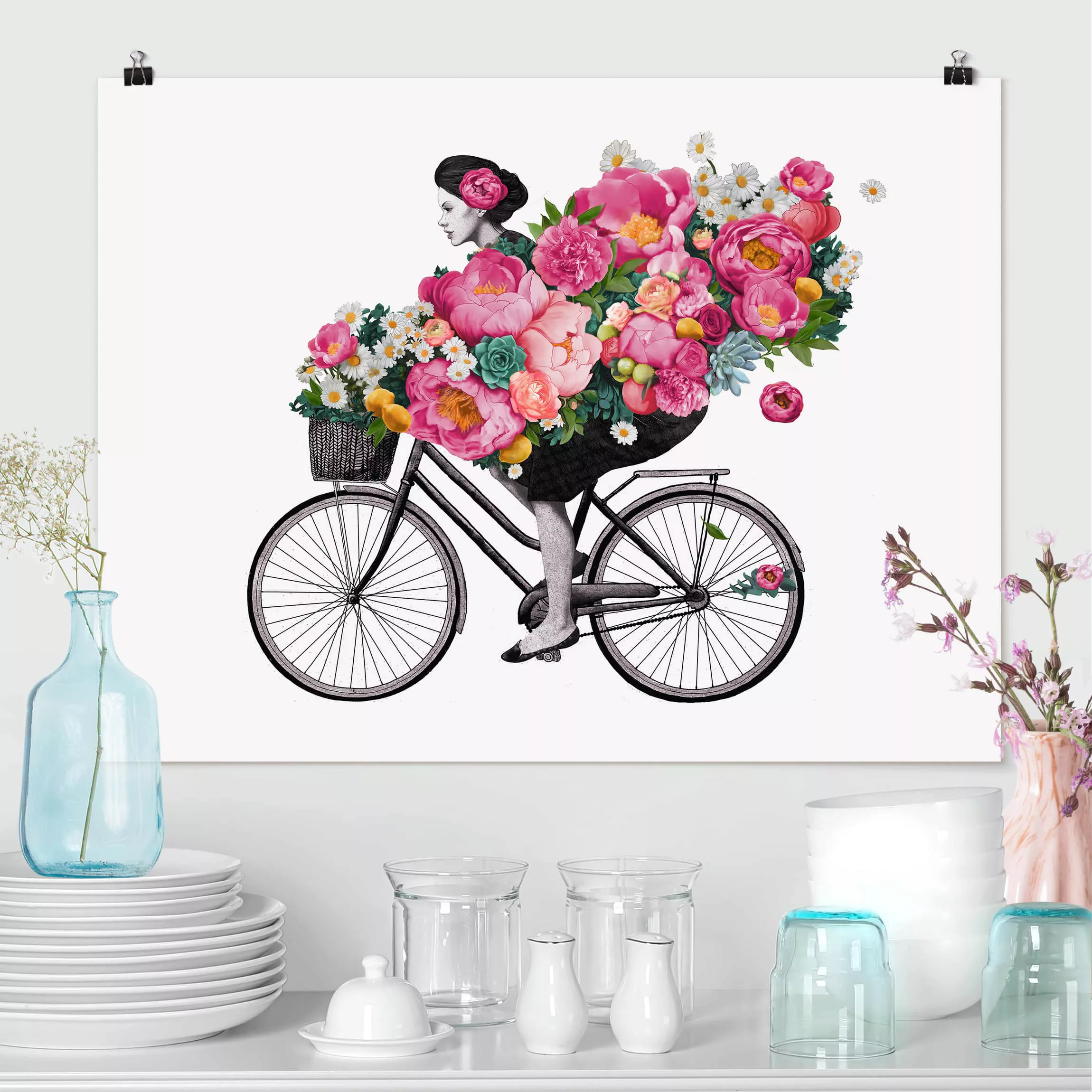 Poster Blumen - Querformat Illustration Frau auf Fahrrad Collage bunte Blum günstig online kaufen