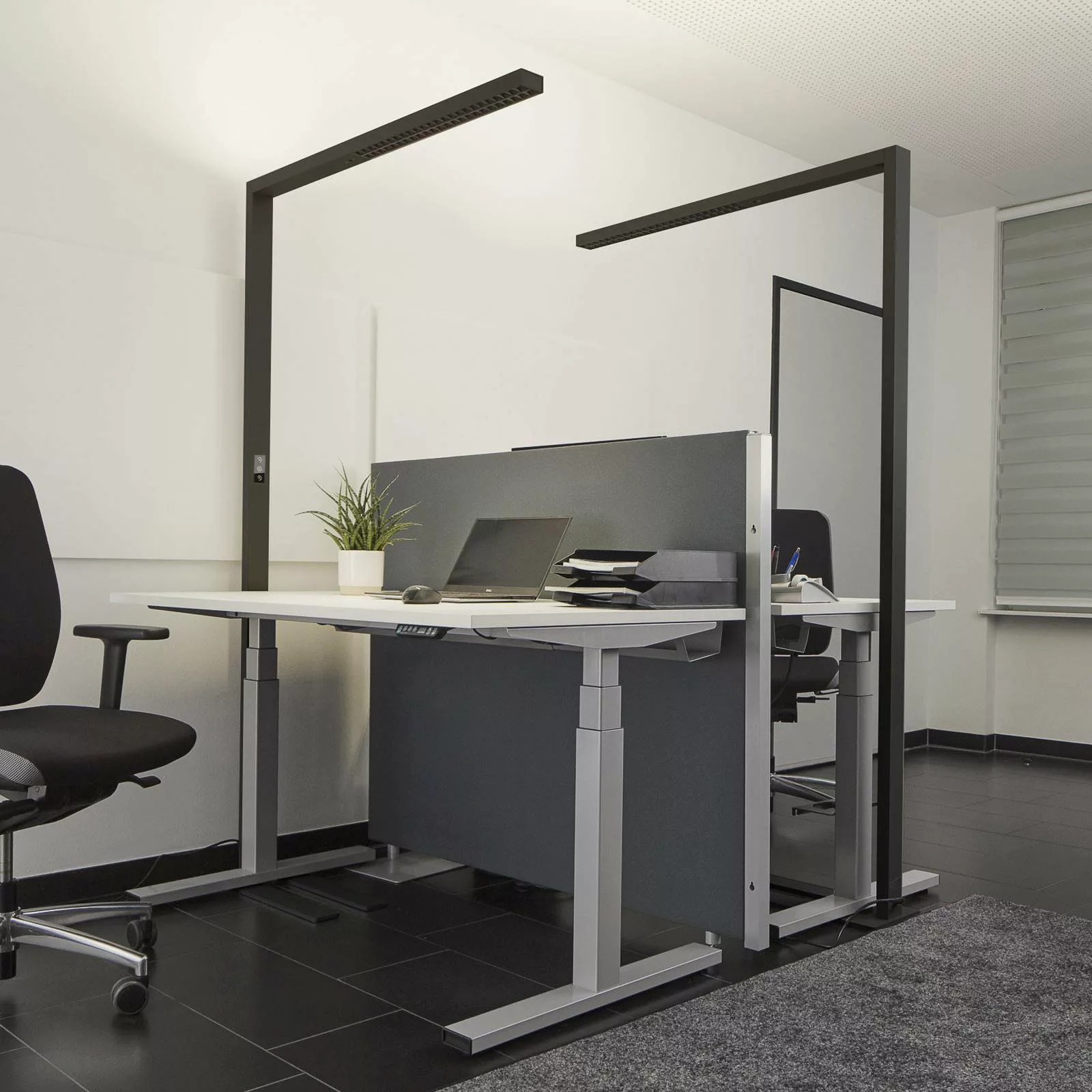 Arcchio LED-Büro-Stehlampe Jolinda, 2er-Set, schwarz, 4.000K günstig online kaufen