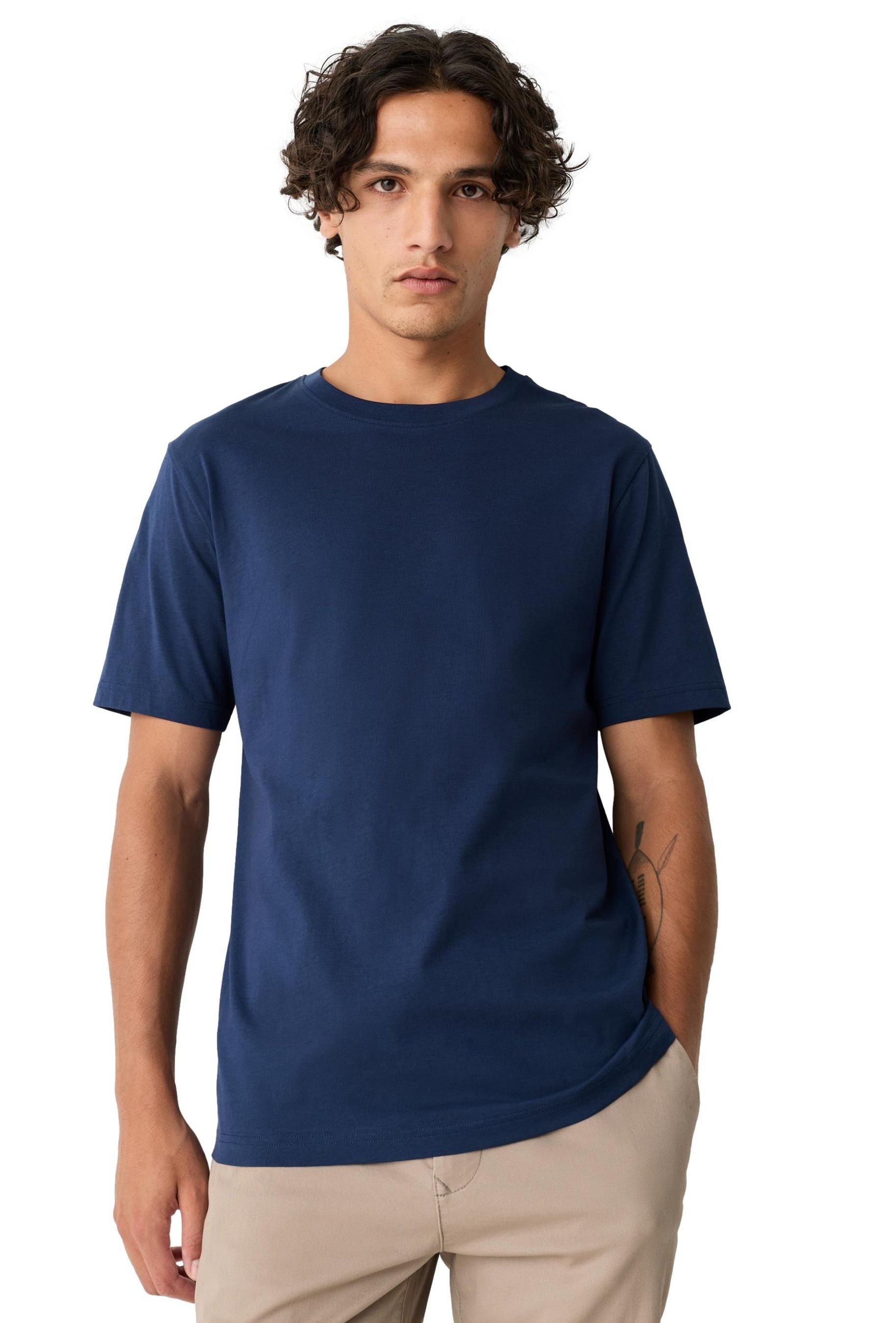 Next T-Shirt Slim Fit Rundhals-T-Shirt (1-tlg) günstig online kaufen