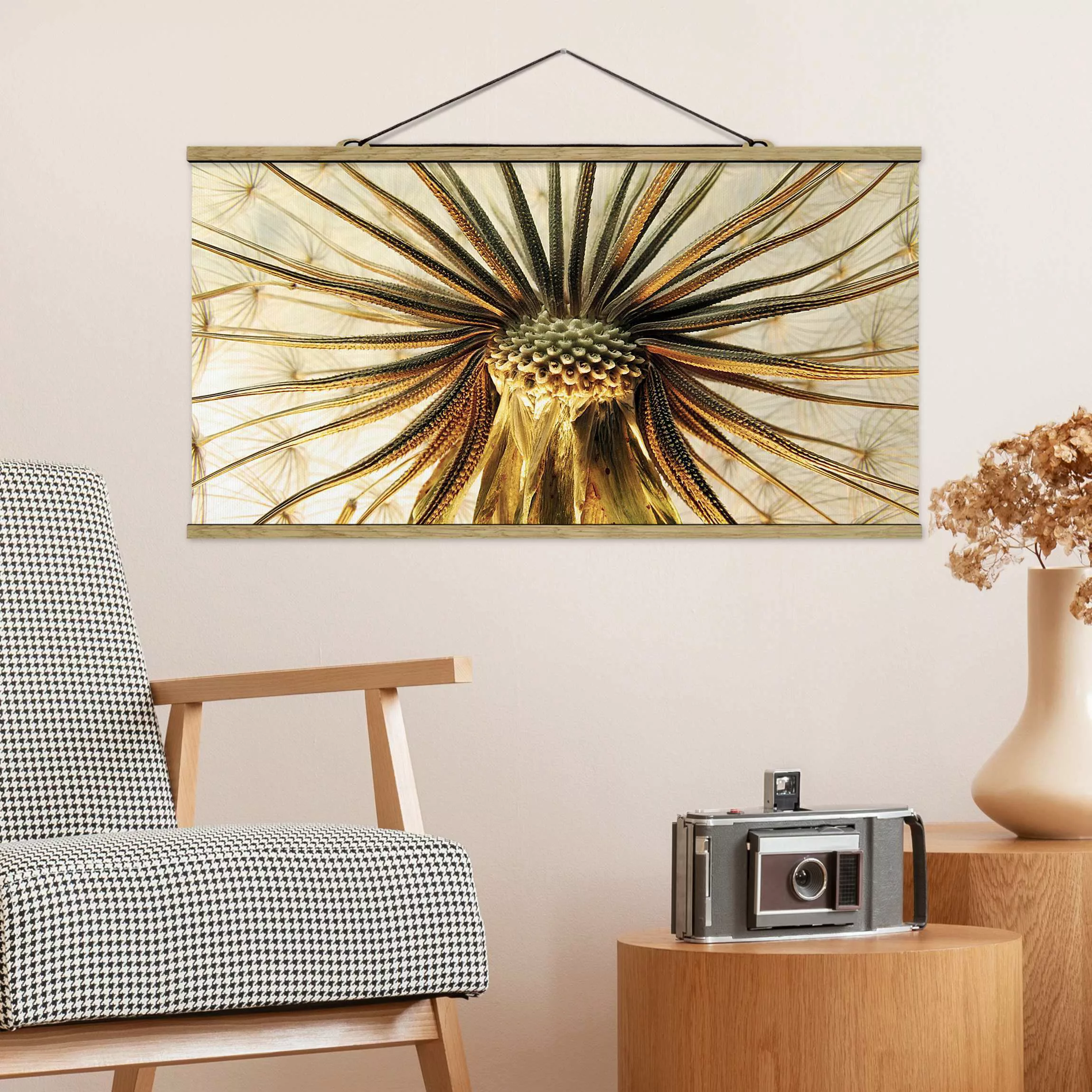 Stoffbild Blumen mit Posterleisten - Querformat Dandelion Close Up günstig online kaufen