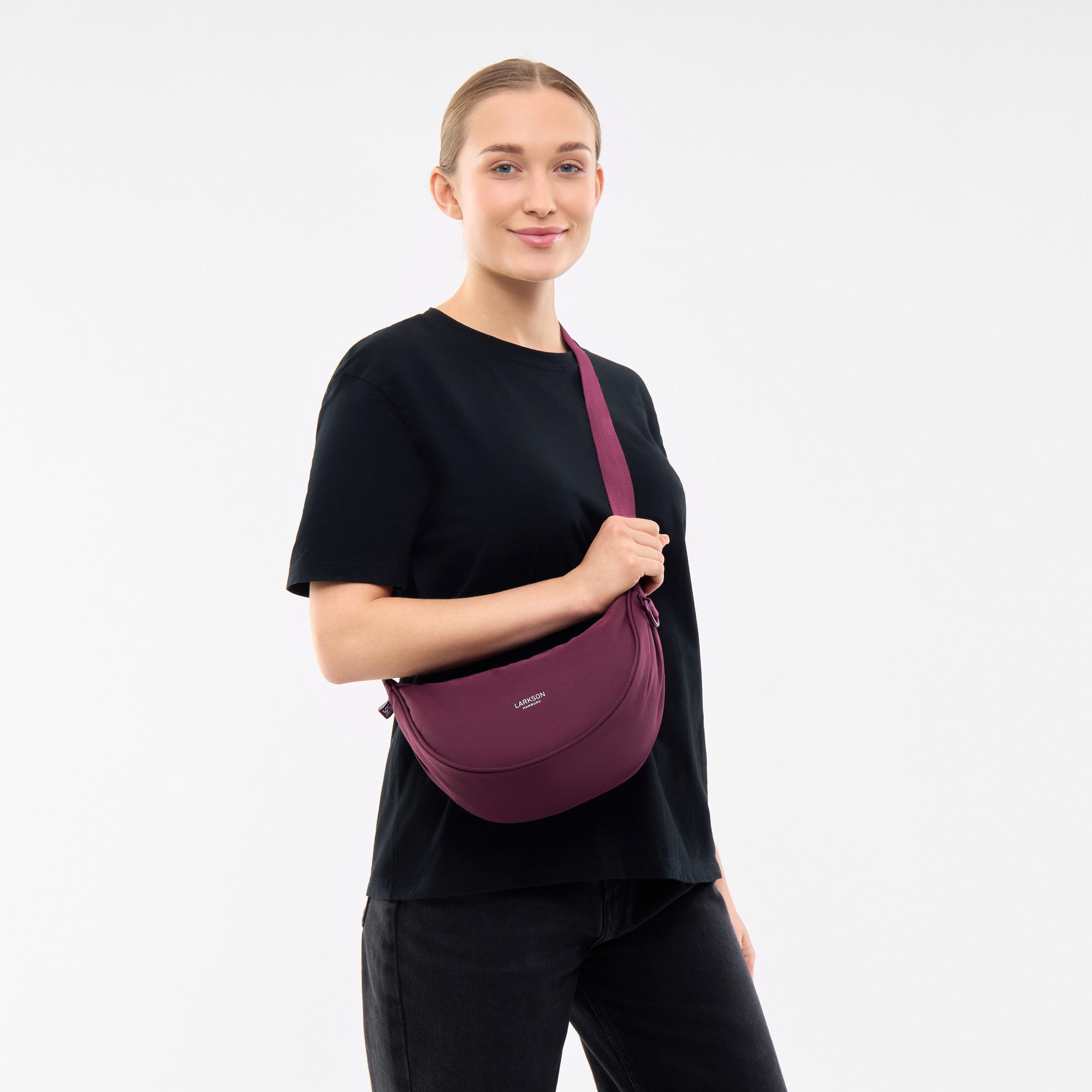 LARKSON Umhängetasche Solveig Small Halbmondtasche für günstig online kaufen