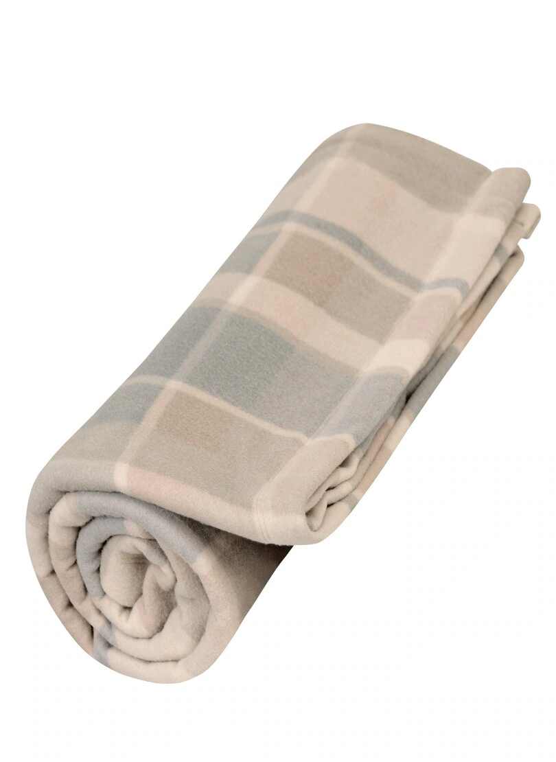 Trigema Fleeceschal "TRIGEMA Fleece-Decke mit Karo-Muster", (1 St.) günstig online kaufen