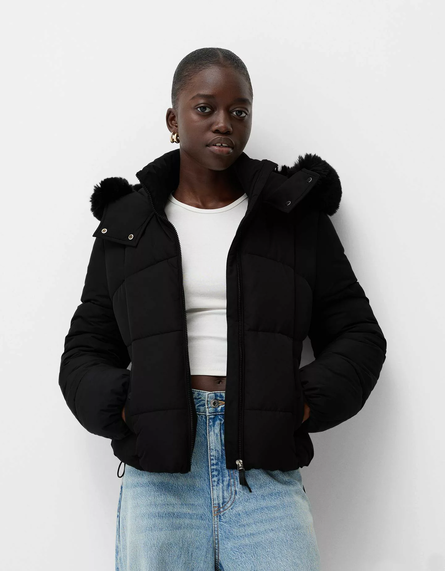 Bershka Fell-Puffjacke Mit Kapuze Damen 10-12 Schwarz günstig online kaufen