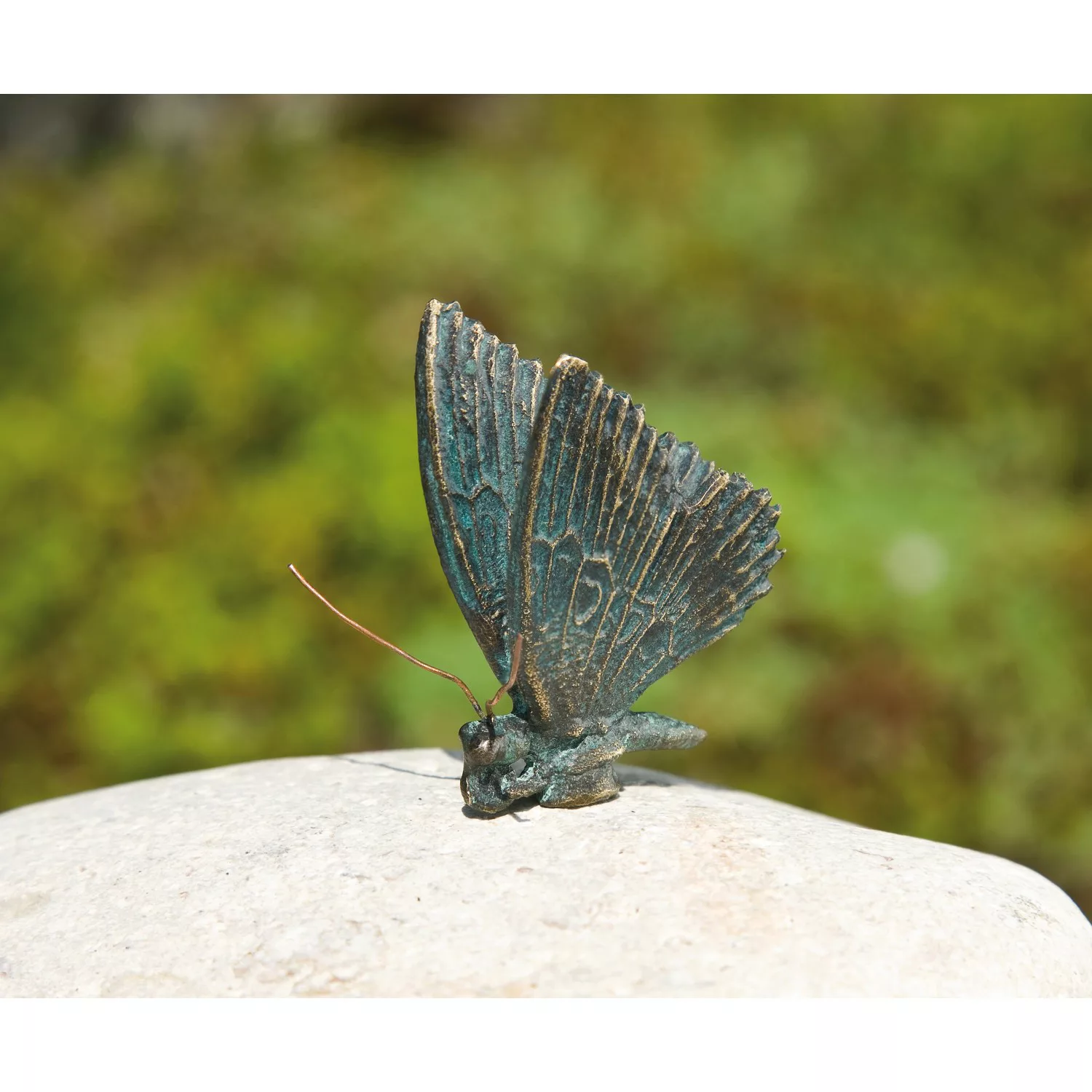 Deko-Figur Schmetterling auf Rosariofindling 12 cm günstig online kaufen