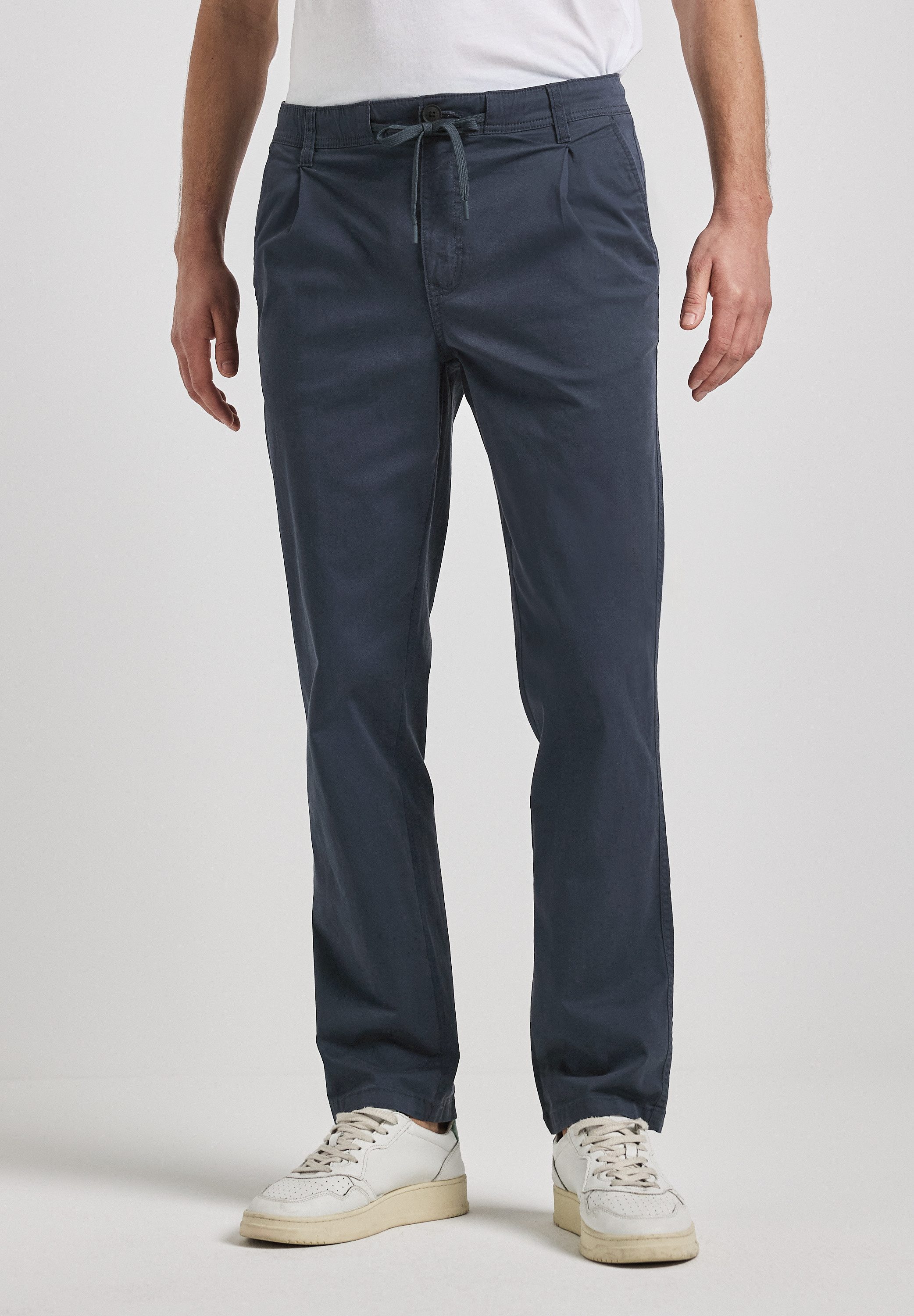 STREET ONE MEN Chinohose, mit seitlichen Einschubtaschen günstig online kaufen