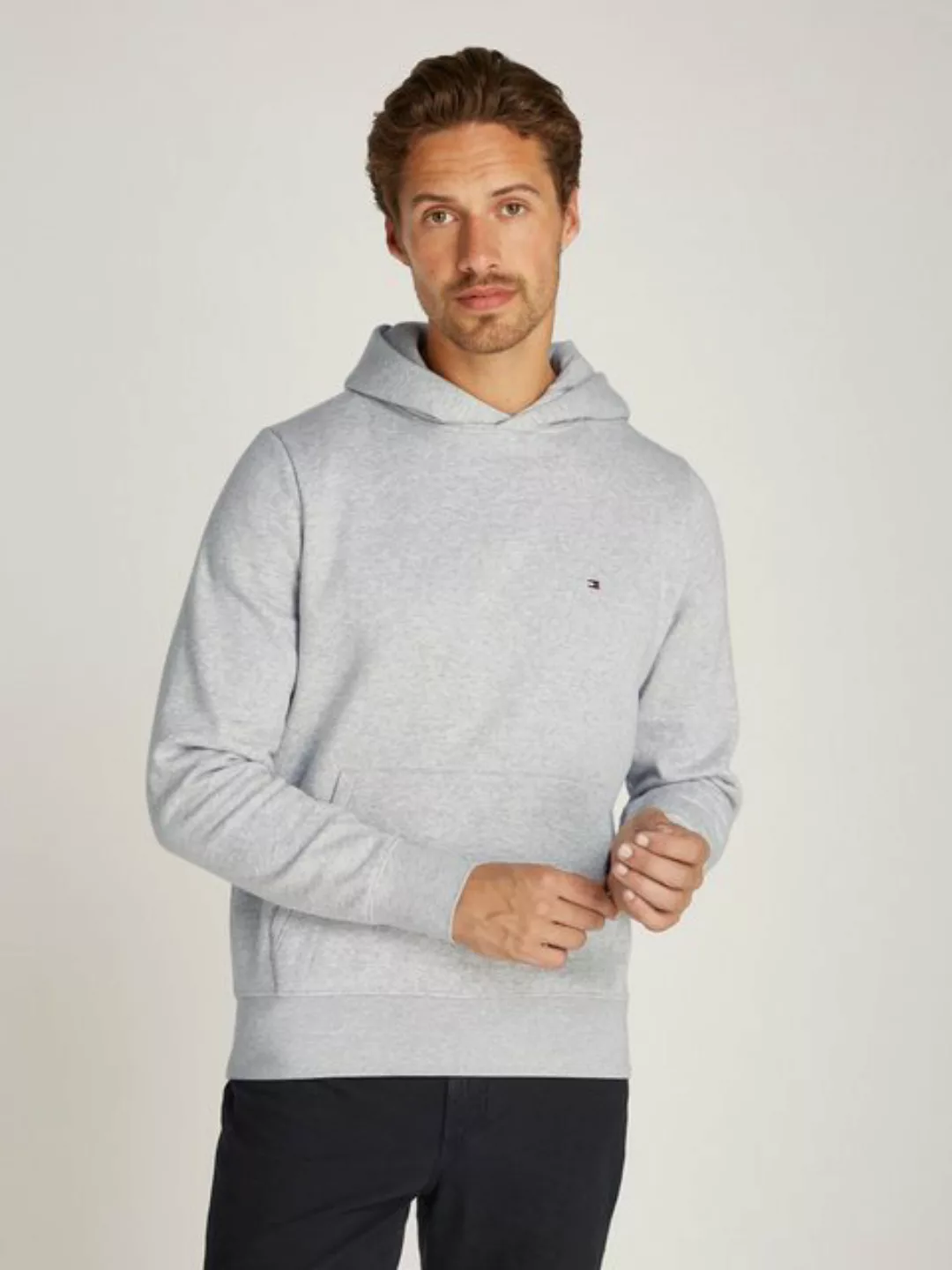 Tommy Hilfiger Hoodie FLAG LOGO HOODY mit Kängurutasche vorne günstig online kaufen