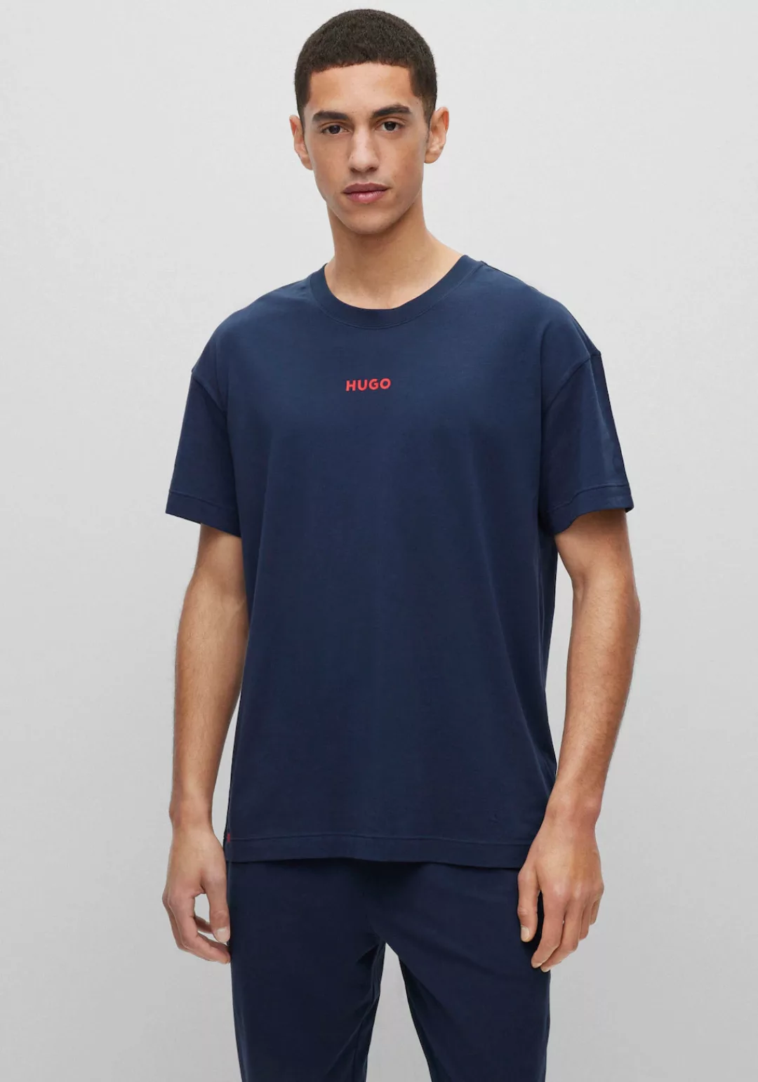 HUGO T-Shirt Linked T-Shirt mit HUGO Druck auf der Brust günstig online kaufen