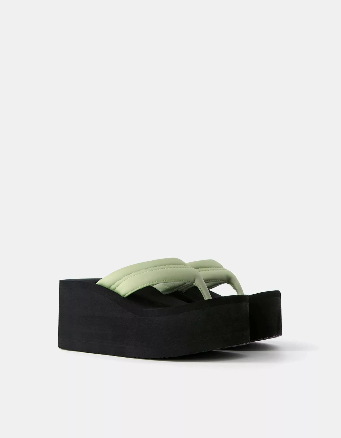 Bershka Gesteppte Plateau-Sandalen Damen 37 Grün günstig online kaufen