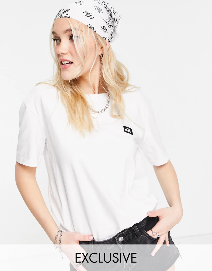 Quiksilver – Klassisches T-Shirt mit Logo in Weiß, exklusiv bei ASOS günstig online kaufen