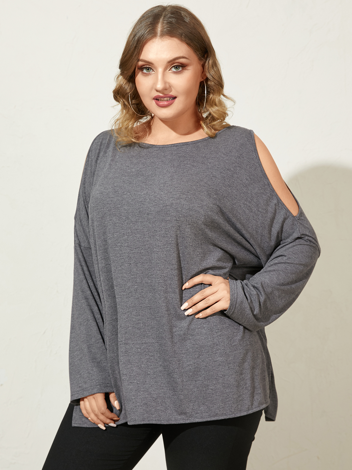 Plus Size Cold Shoulder Strick T-Shirt mit langen Ärmeln günstig online kaufen