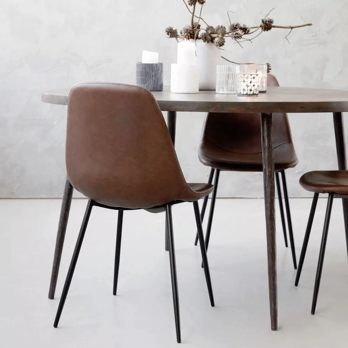 Stuhl Found aus Metall und Kunststoff in Braun günstig online kaufen