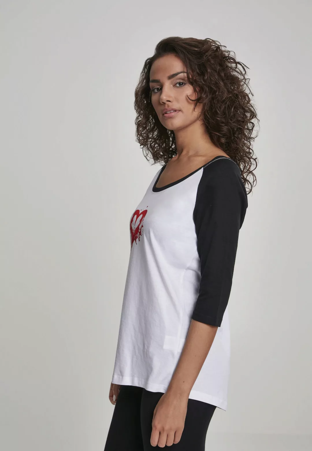 MisterTee T-Shirt MisterTee Damen Ladies Pistol Heart Raglan Tee (1-tlg) günstig online kaufen