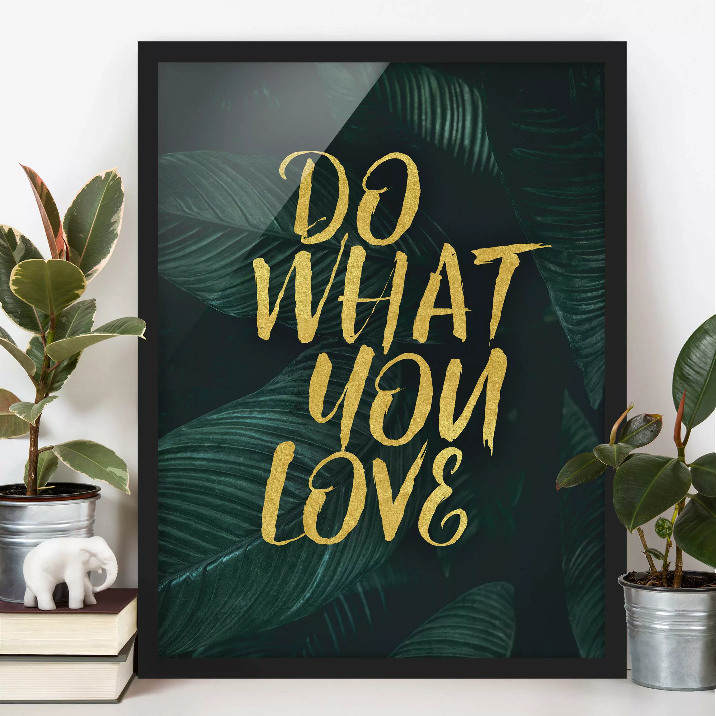 Bild mit Rahmen Do what you love Dunkle Botanik günstig online kaufen