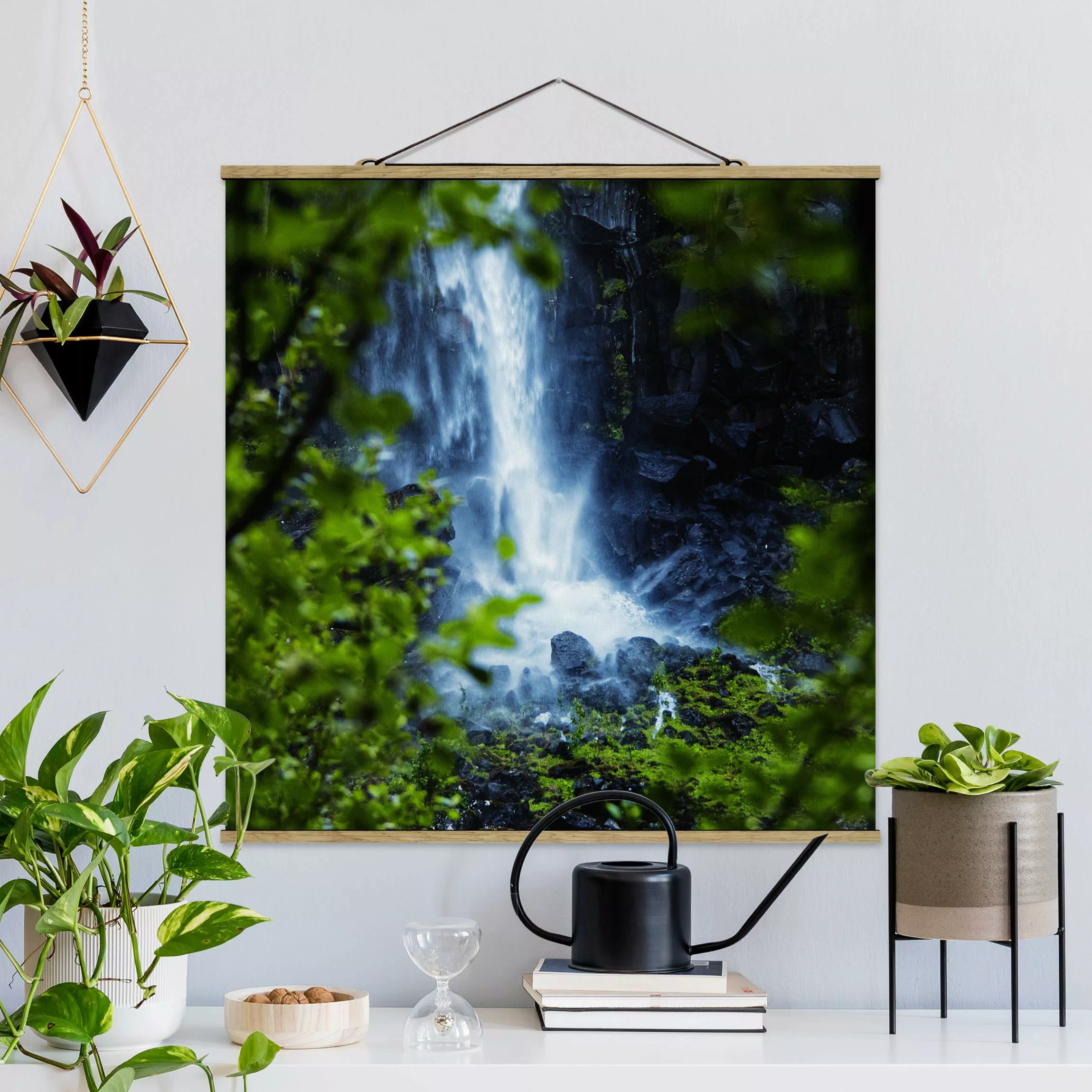 Stoffbild mit Posterleisten Blick zum Wasserfall günstig online kaufen