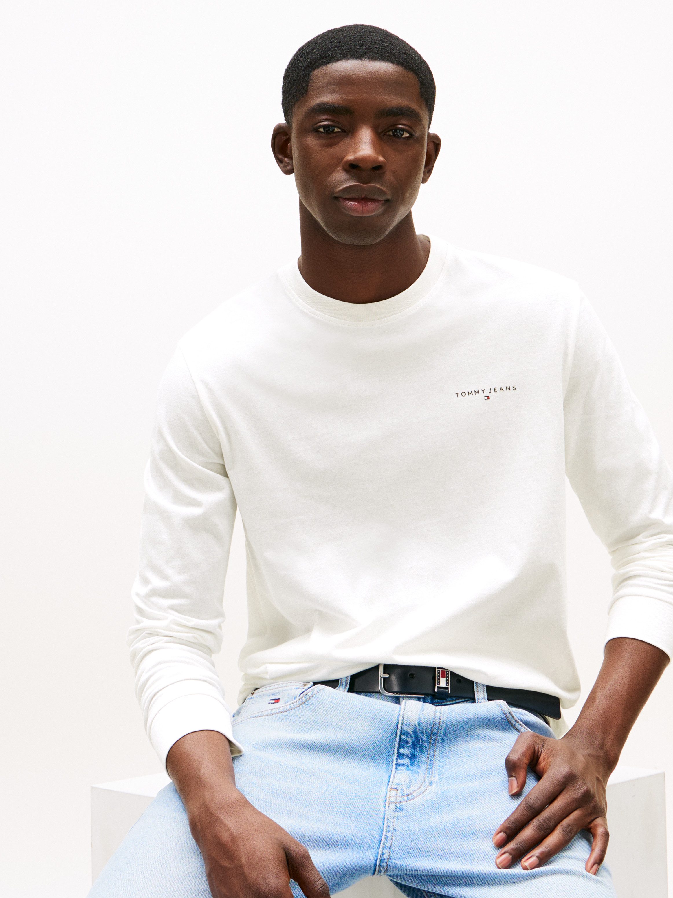 Tommy Jeans Langarmshirt "TJM SLIM CHEST LINEAR LS TEE EXT", Mit Rundhalsau günstig online kaufen