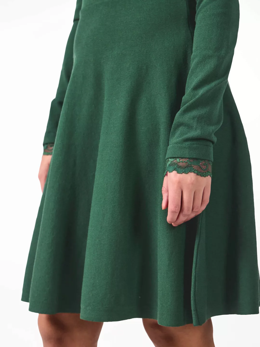 Y.A.S Strickkleid "YASBECCO LS KNIT DRESS S. NOOS", mit Spitze am Ärmelsaum günstig online kaufen