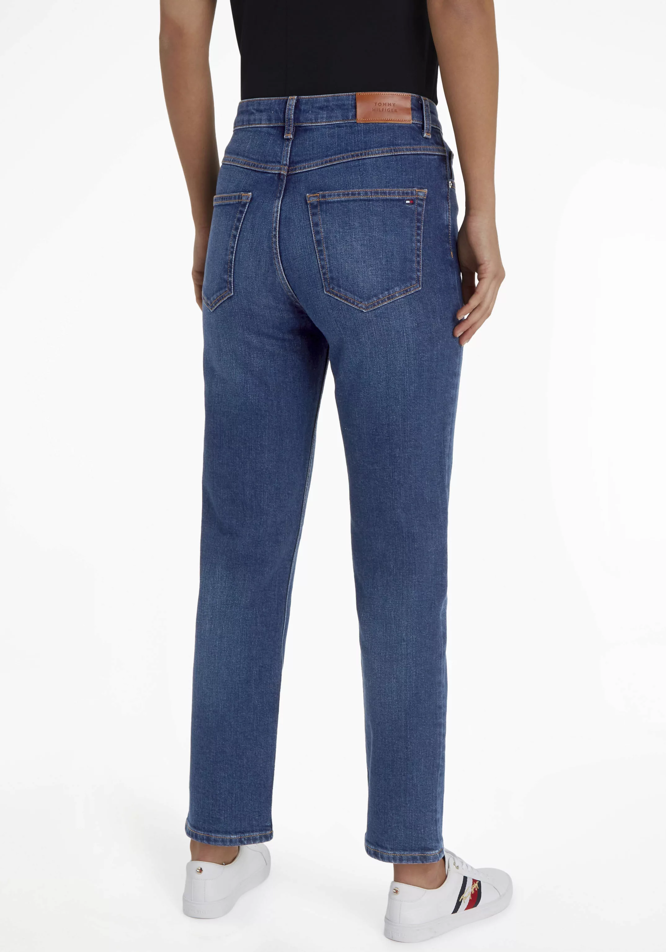 Tommy Hilfiger Straight-Jeans CLASSIC STRAIGHT HW mit Tommy Hilfiger Leder- günstig online kaufen