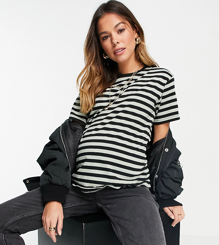 ASOS DESIGN Maternity – Ultimate – T-Shirt in Schwarz und Khaki gestreift-B günstig online kaufen