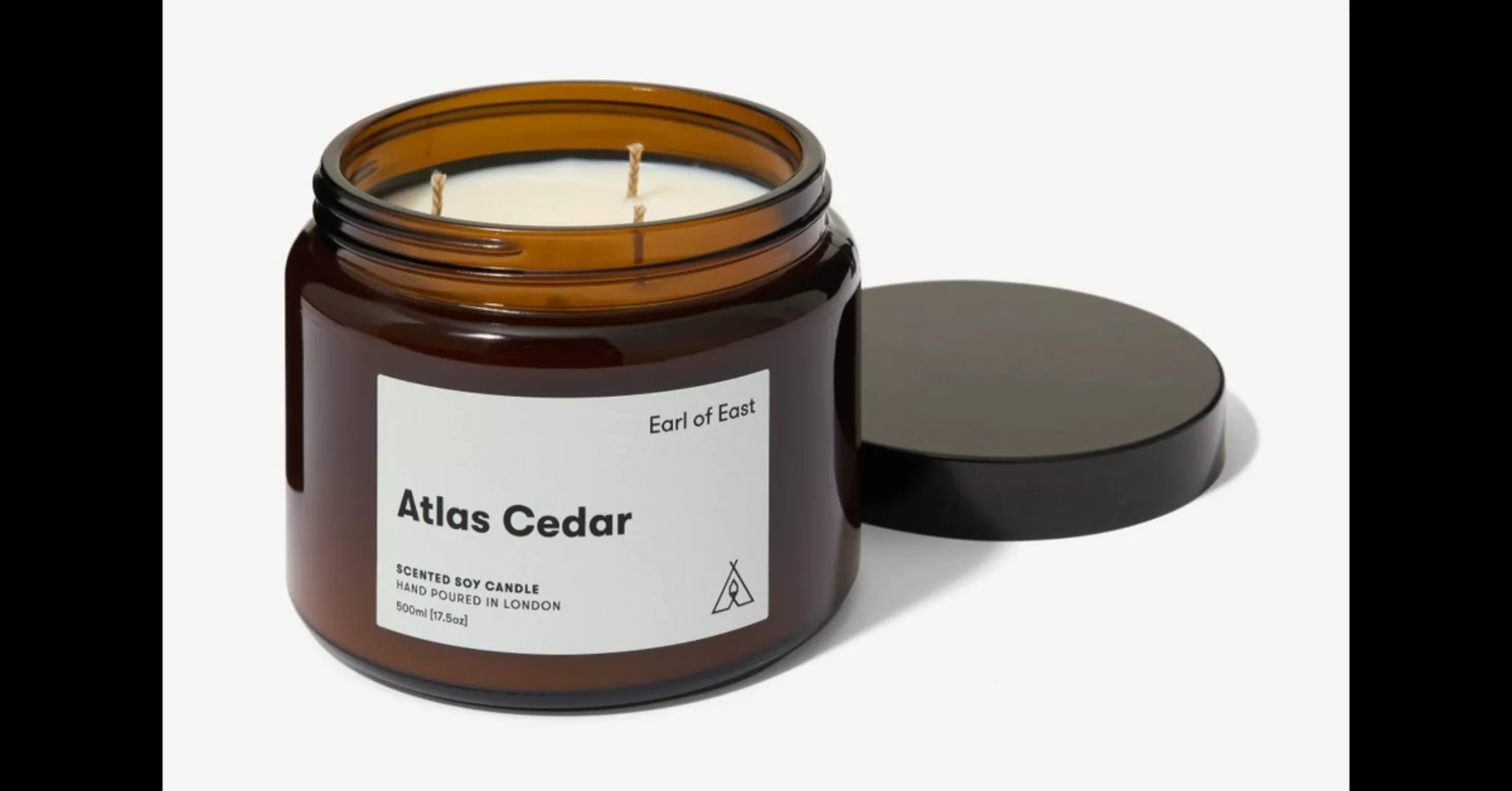 Earl of East Atlas Cedar 3-Docht-Kerze - MADE.com günstig online kaufen