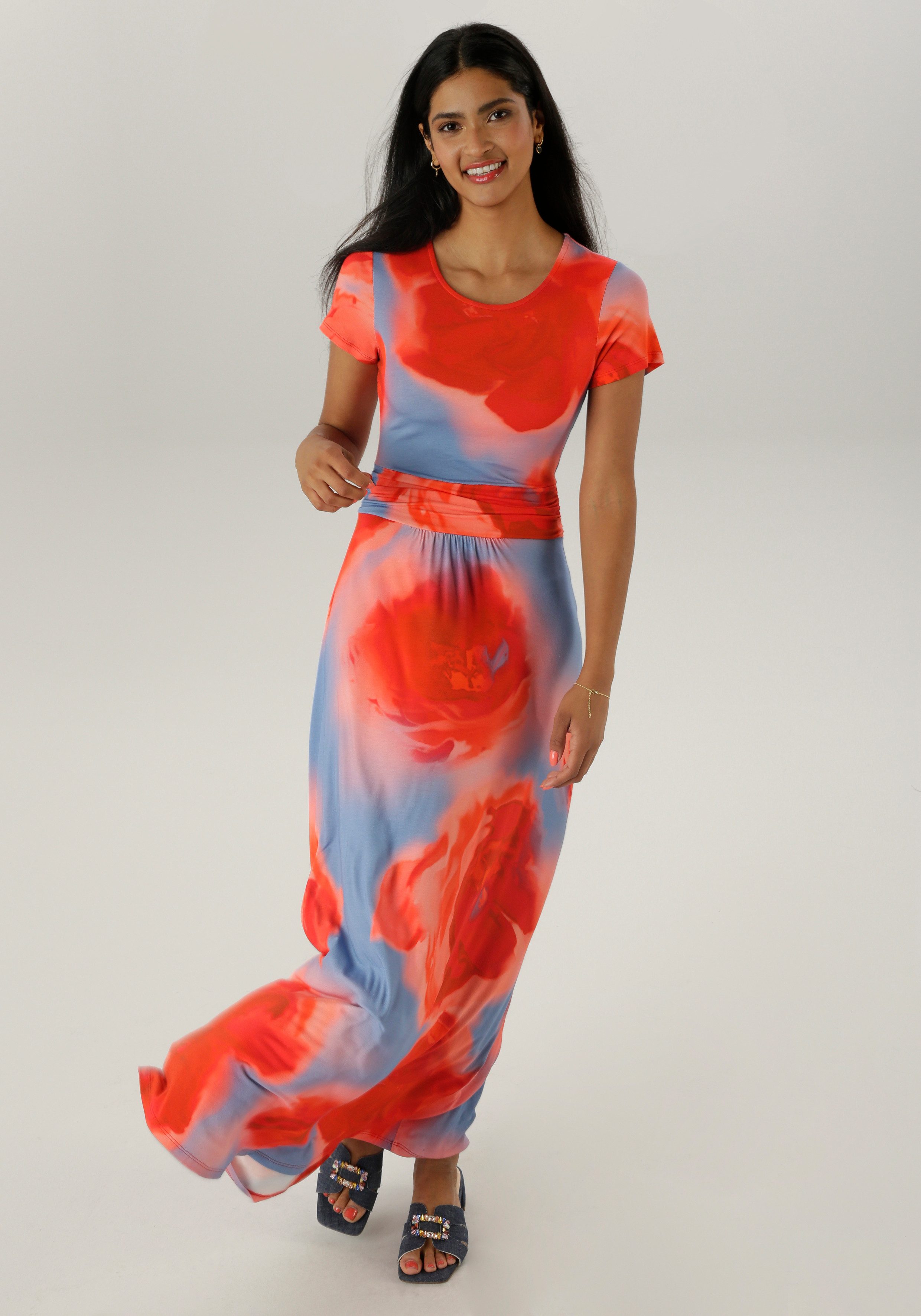 Aniston SELECTED Maxikleid mit figurbetonenden Raffungen günstig online kaufen