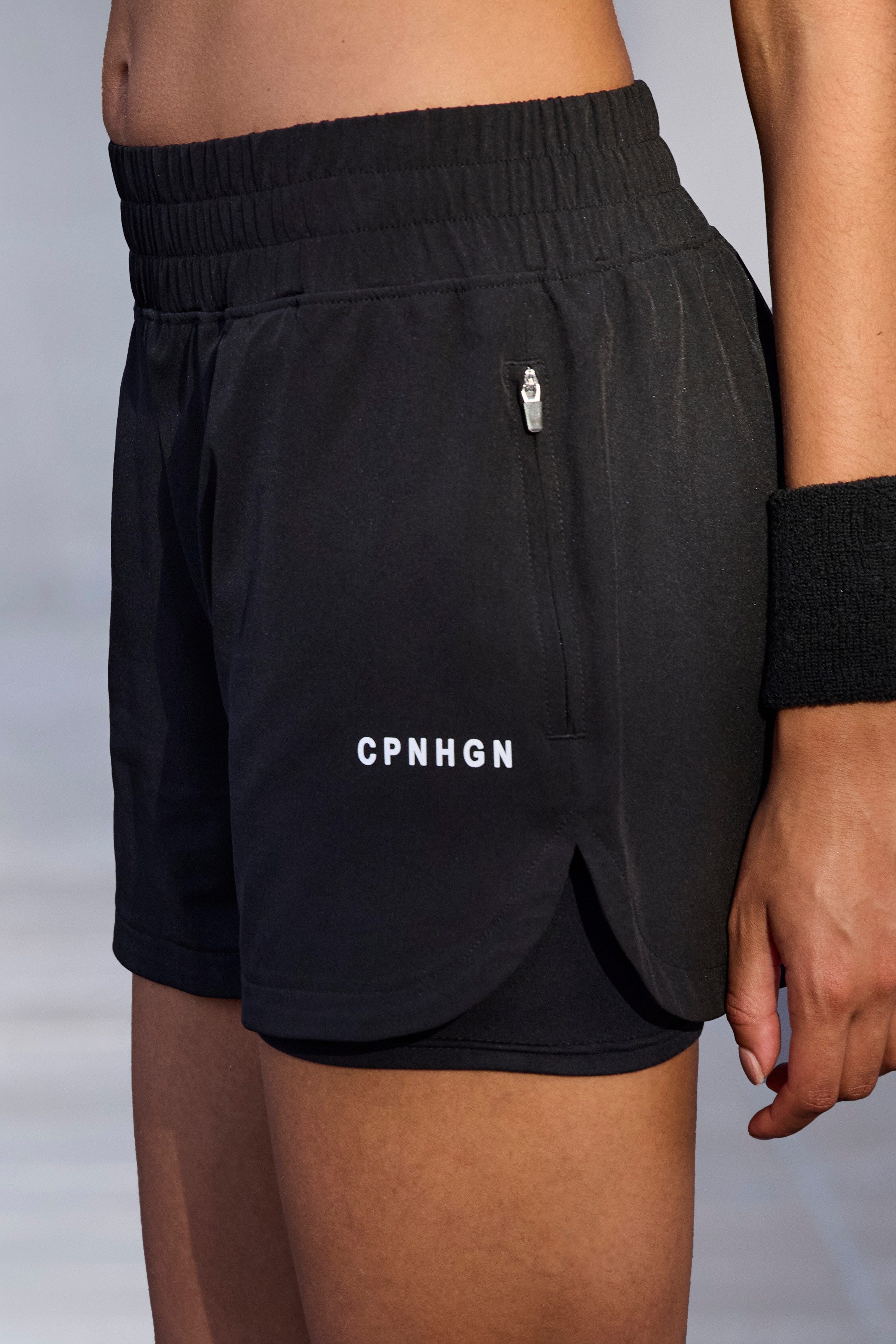 Copenhagen Studios Funktionsshorts, mit seitlichen Reißverschlusstaschen günstig online kaufen