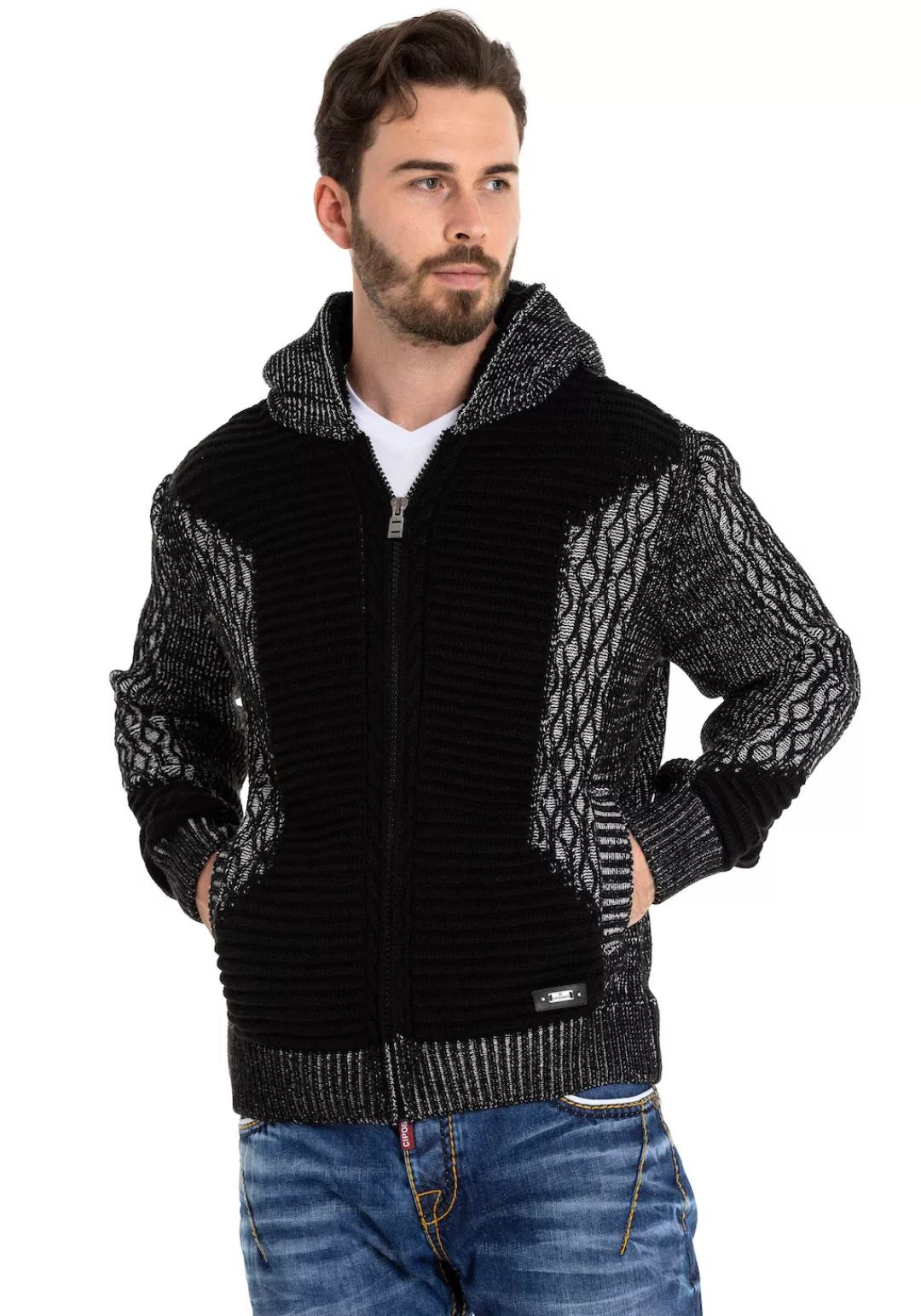 Cipo & Baxx Cardigan mit flauschiger Kapuze günstig online kaufen