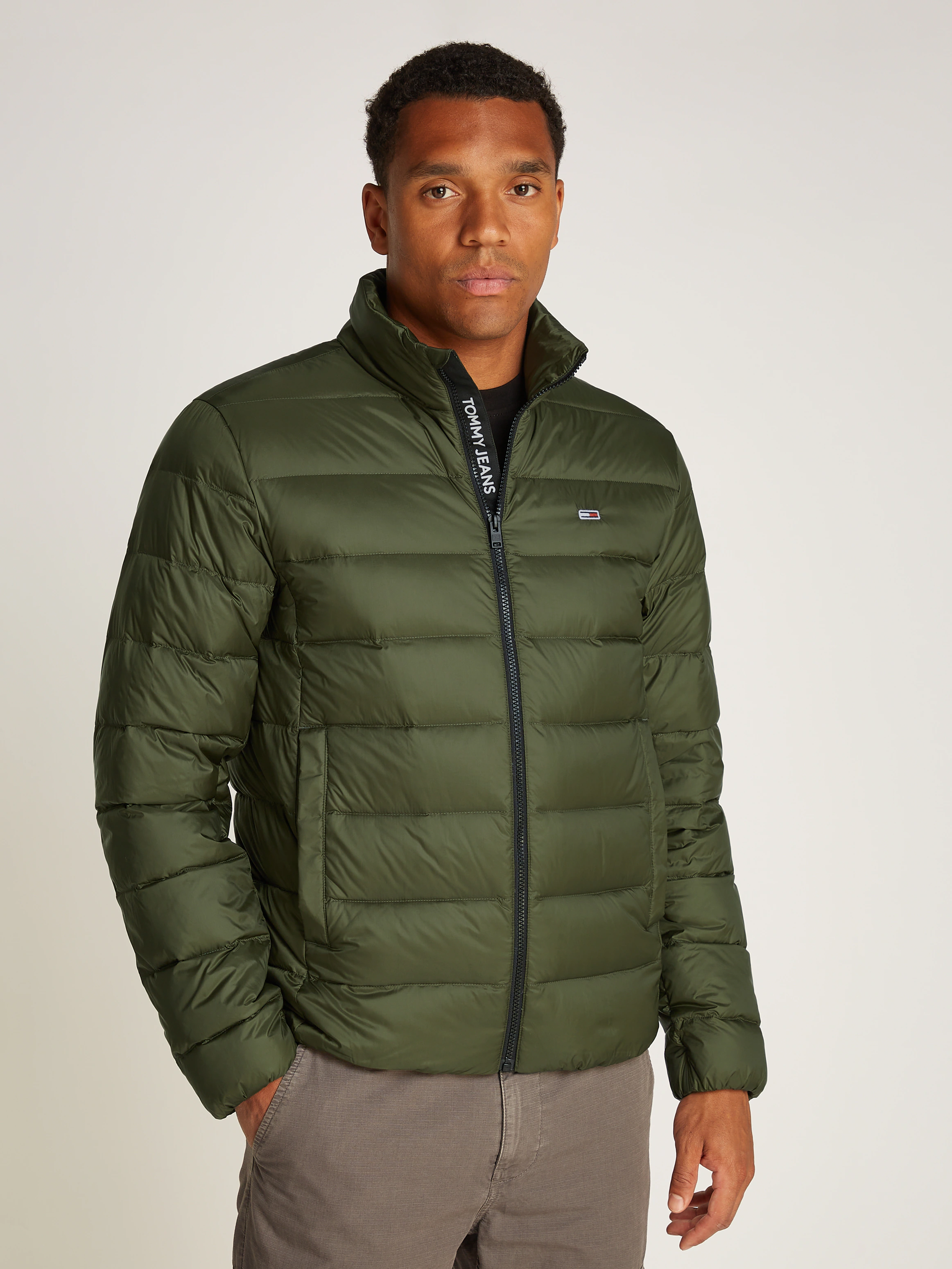 Tommy Jeans Plus Steppjacke "TJM LT DOWN JACKET EXT", in Großen Größen, Log günstig online kaufen