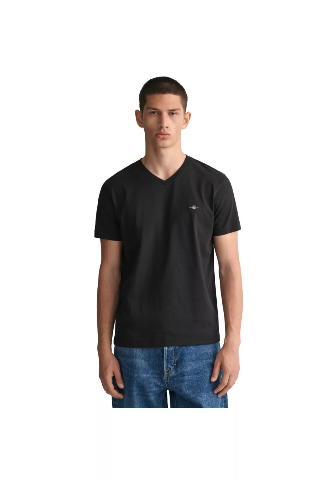 Gant T-Shirt "SLIM SHIELD V-NECK T-SHIRT", mit einer kleinen Logostickerei günstig online kaufen