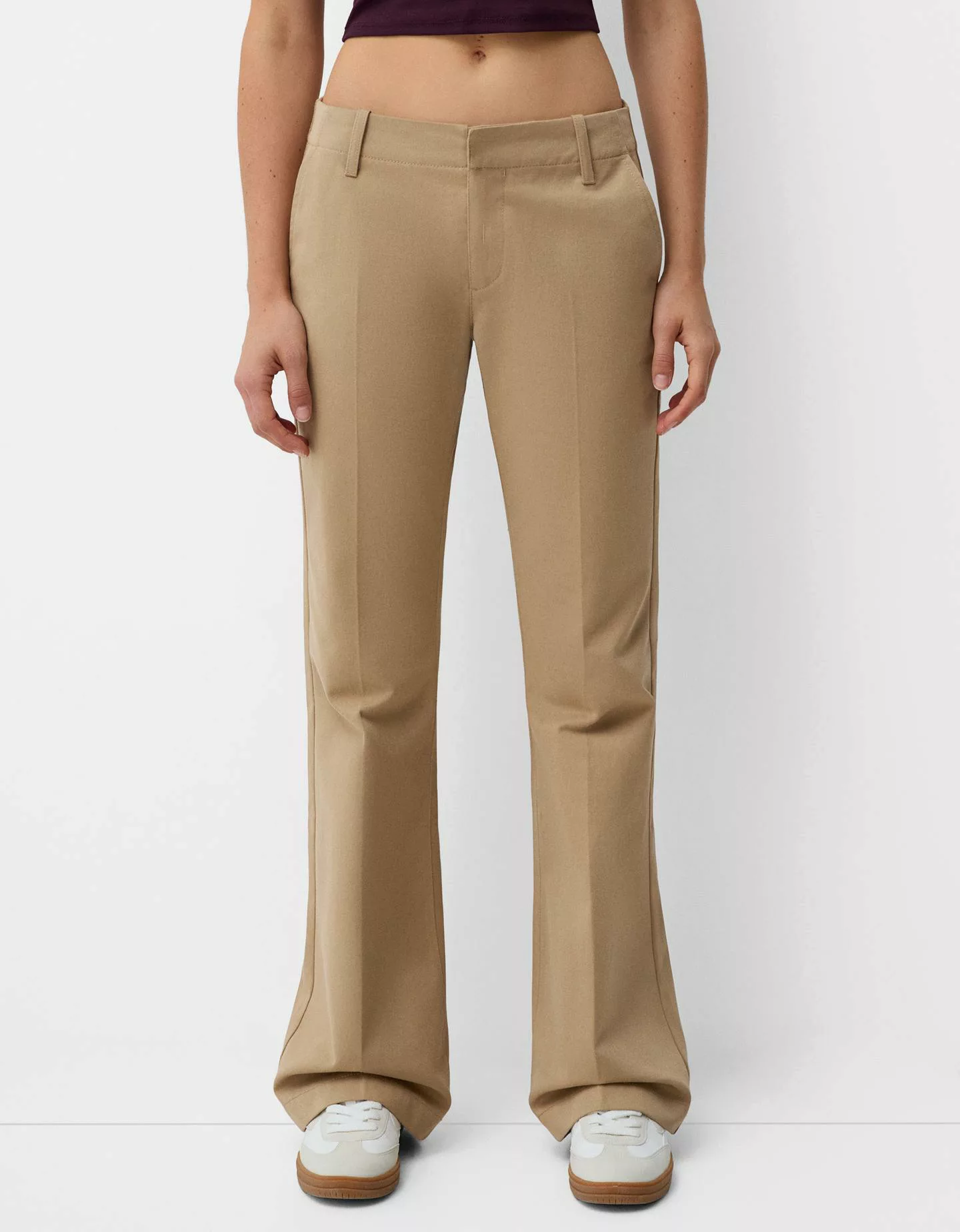 Bershka Chinohose Mit Schlag Damen 44 Camel günstig online kaufen