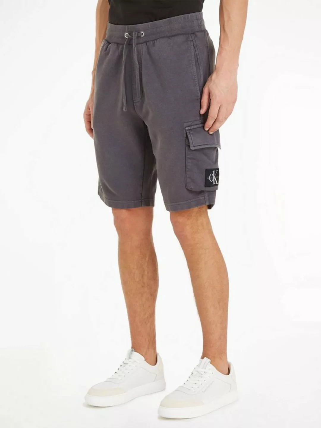 Calvin Klein Jeans Sweatshorts WASHED BADGE SHORTS mit Logostickerei günstig online kaufen