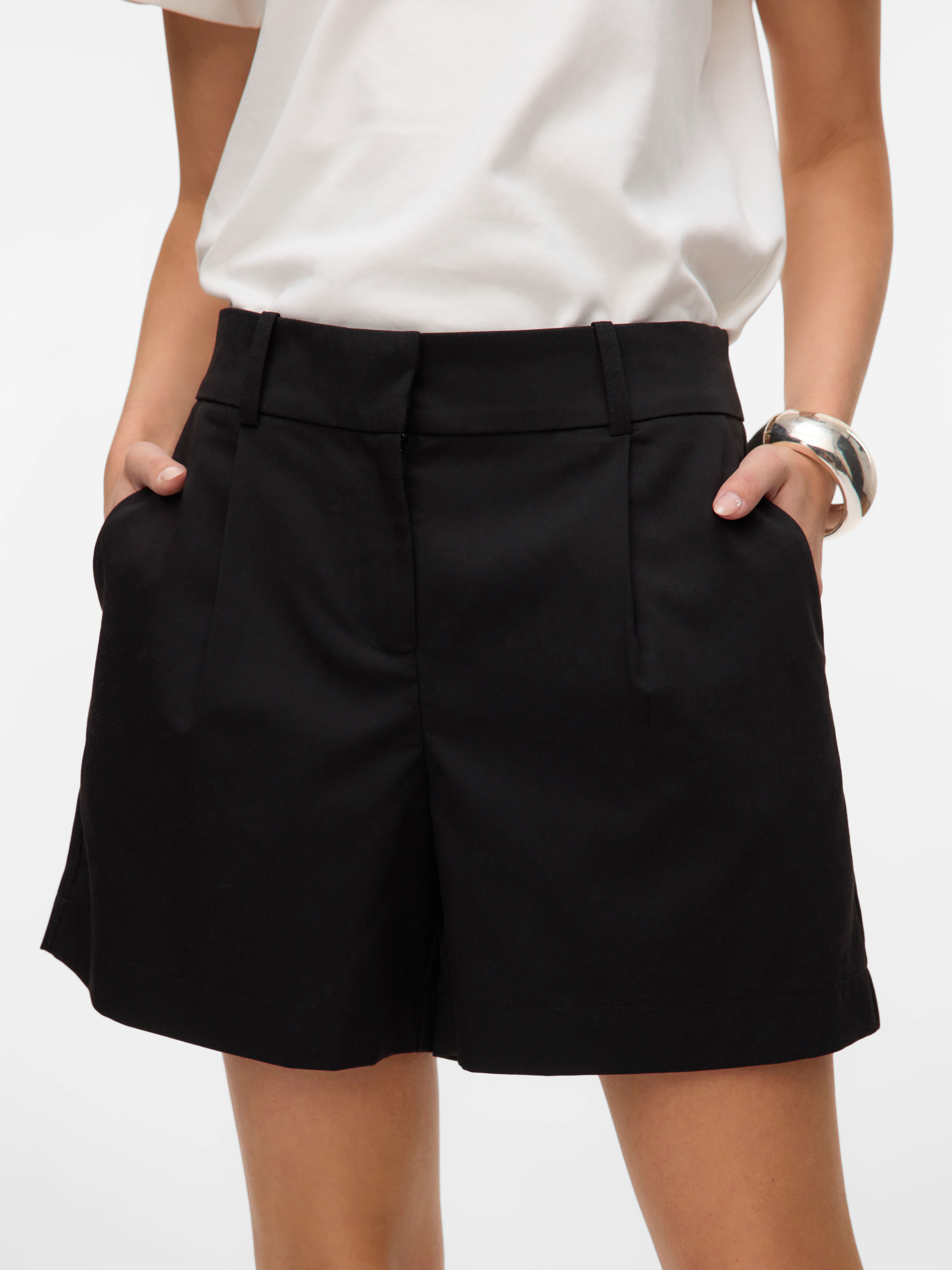 Vero Moda Shorts VMNILA MW SHORT günstig online kaufen