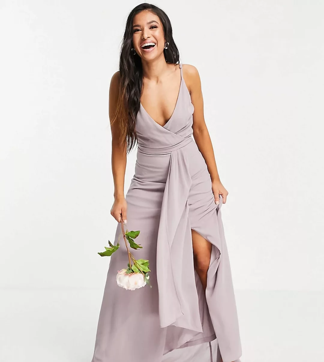 TFNC Petite – Bridesmaid – Camisole-Maxikleid mit Wickeloptik und Fischschw günstig online kaufen