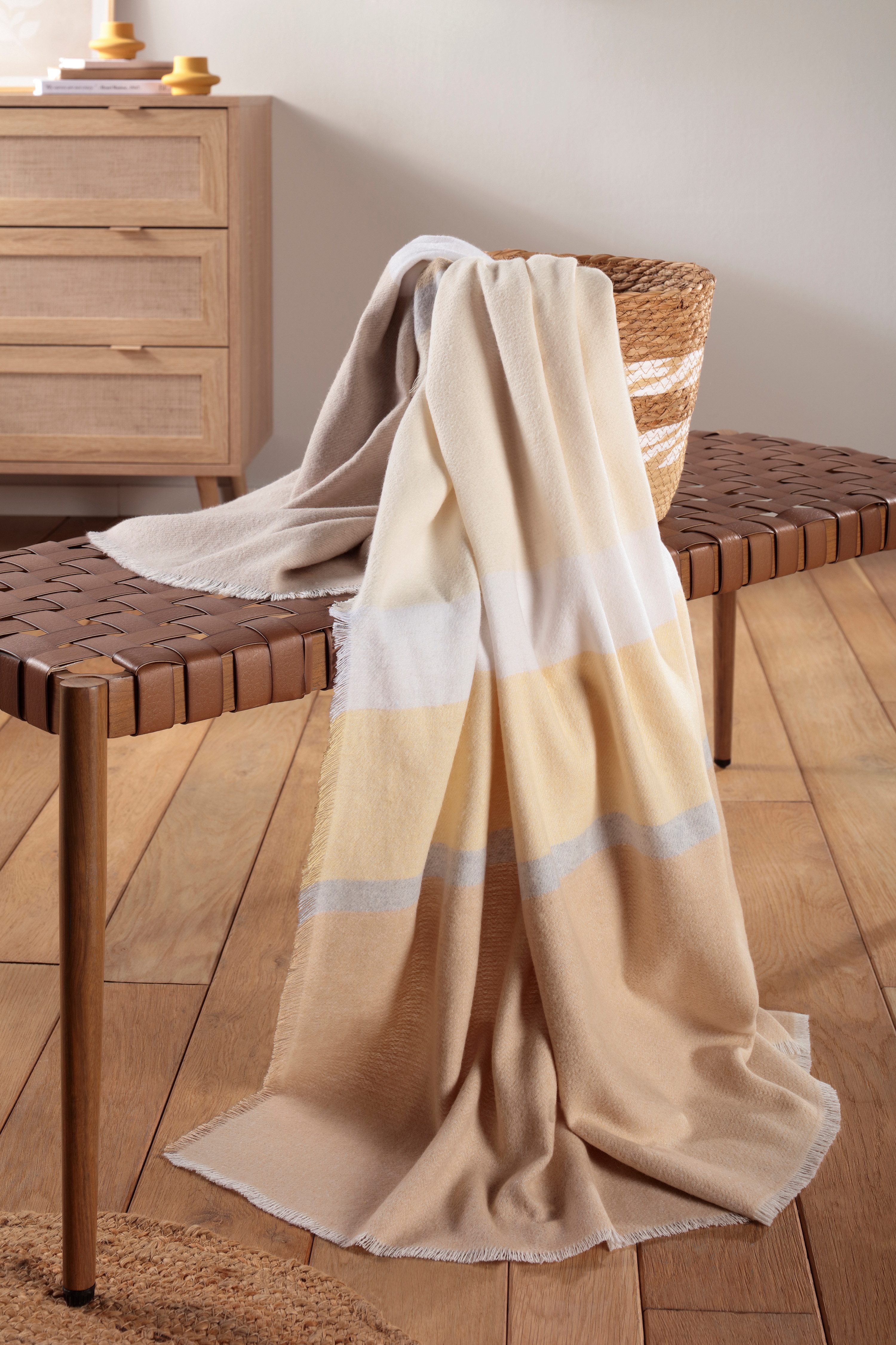 Biederlack Plaid »Plaid Spring«, im frischem Design günstig online kaufen
